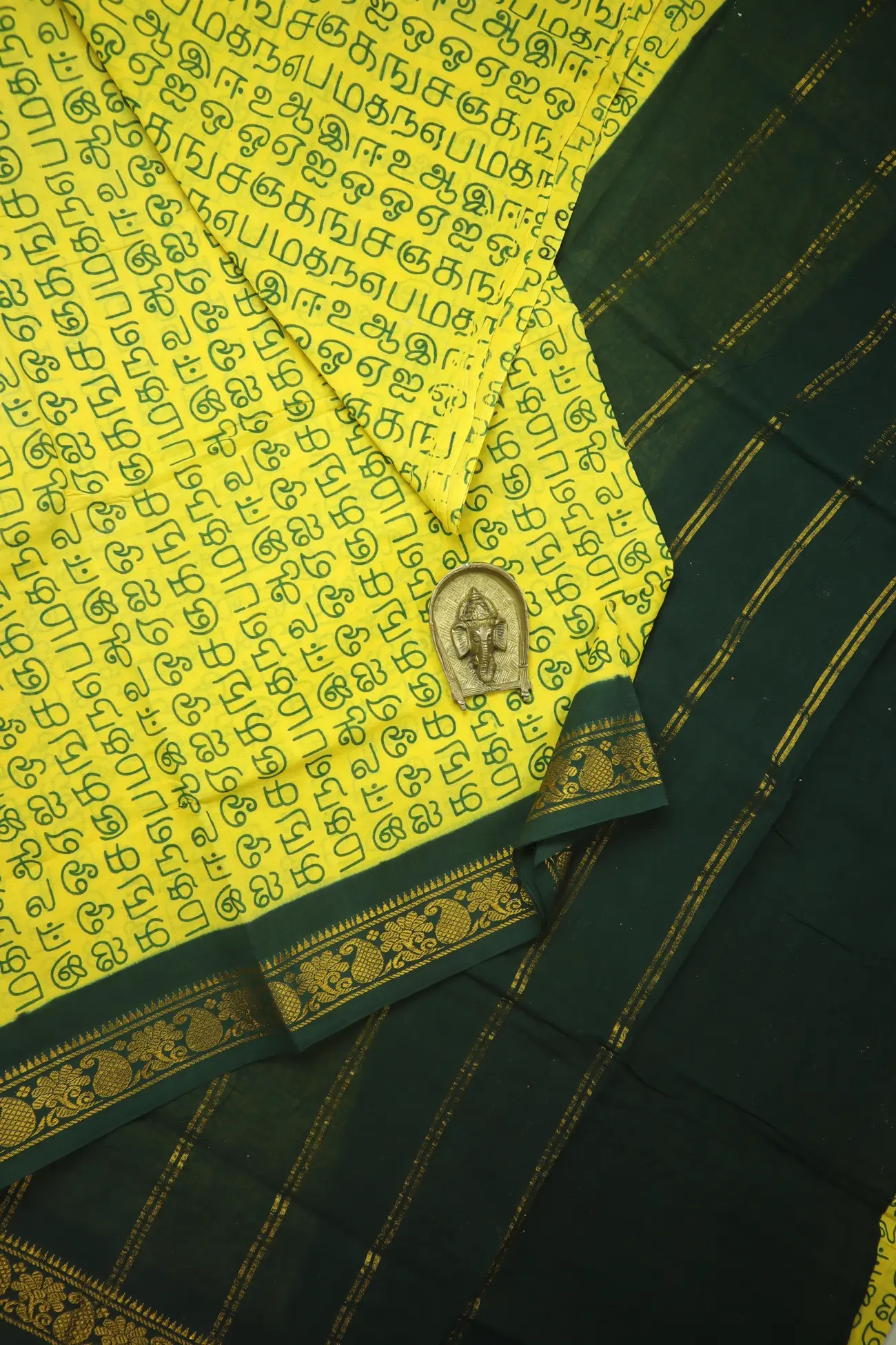 yellow-tamil-alphabets-madurai-sungudi-saree-ss006469-a