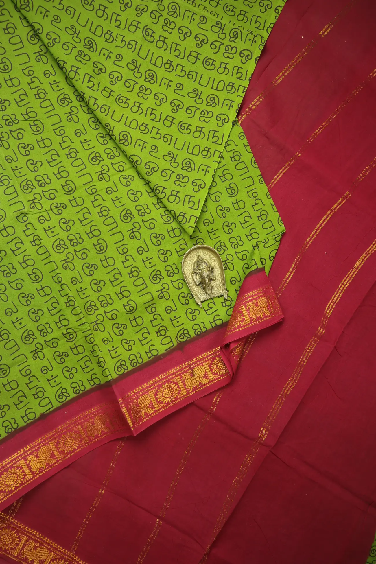 dark-khaki-tamil-alphabets-madurai-sungudi-saree-ss006470-a
