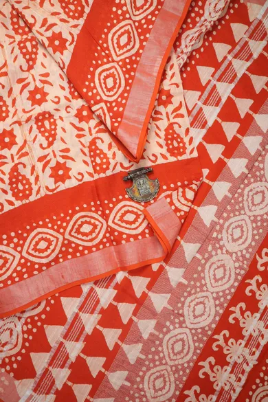 white-batik-flower-linen-block-printed-saree-lnp000216-a