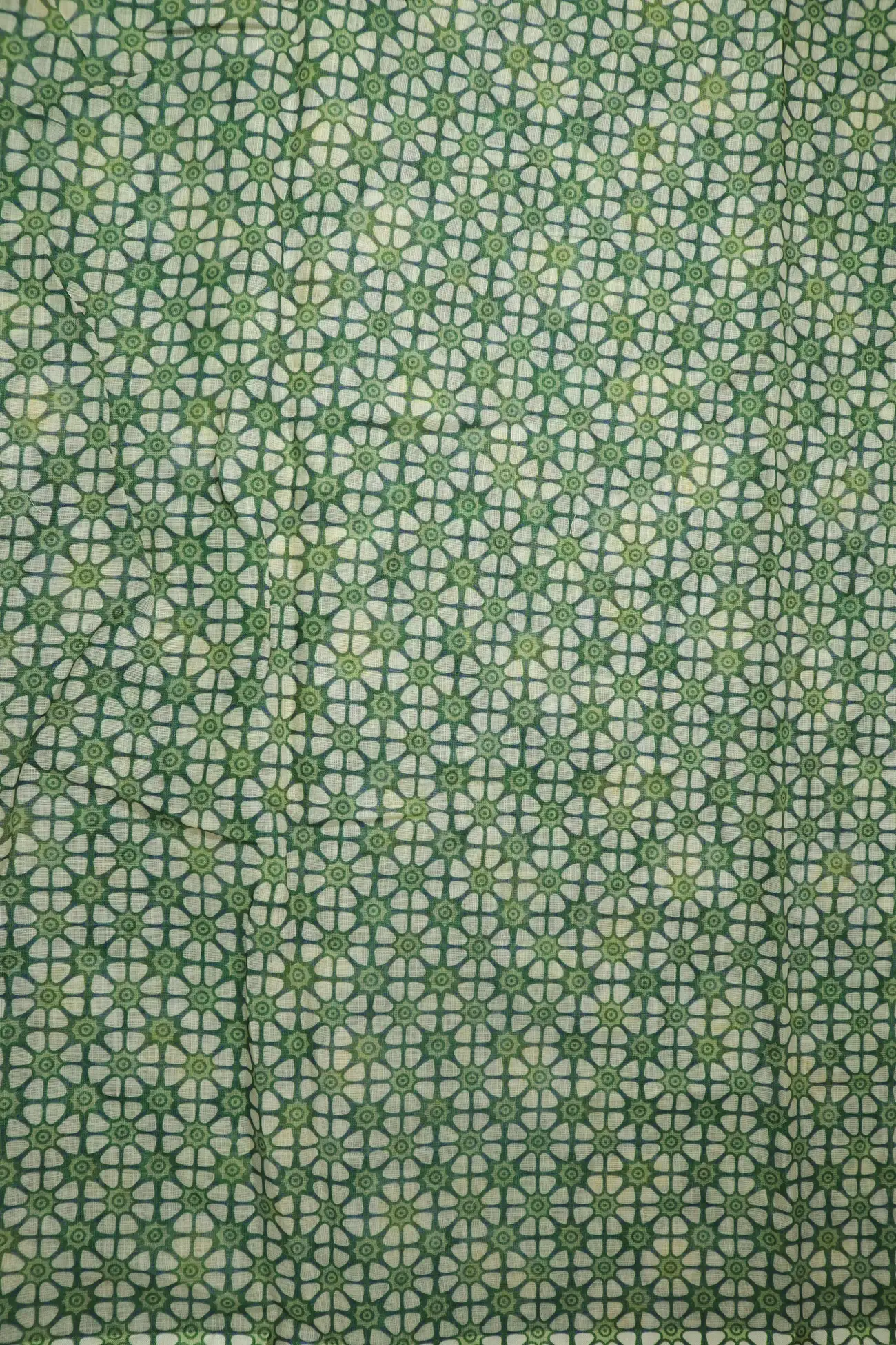 green-flower-linen-block-printed-saree-lnp000261-d