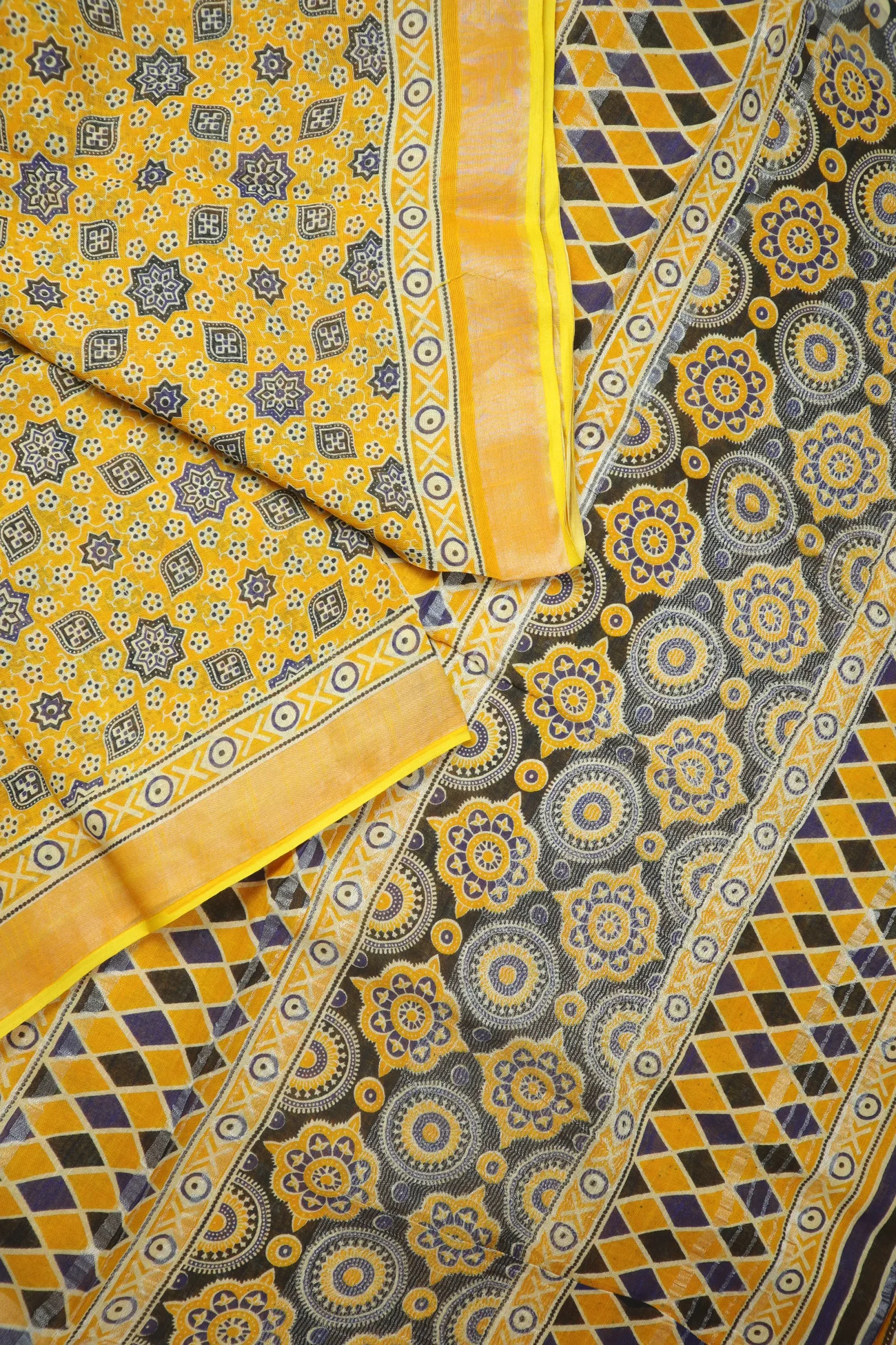 yellow-flower-linen-block-printed-saree-lnp000204-b