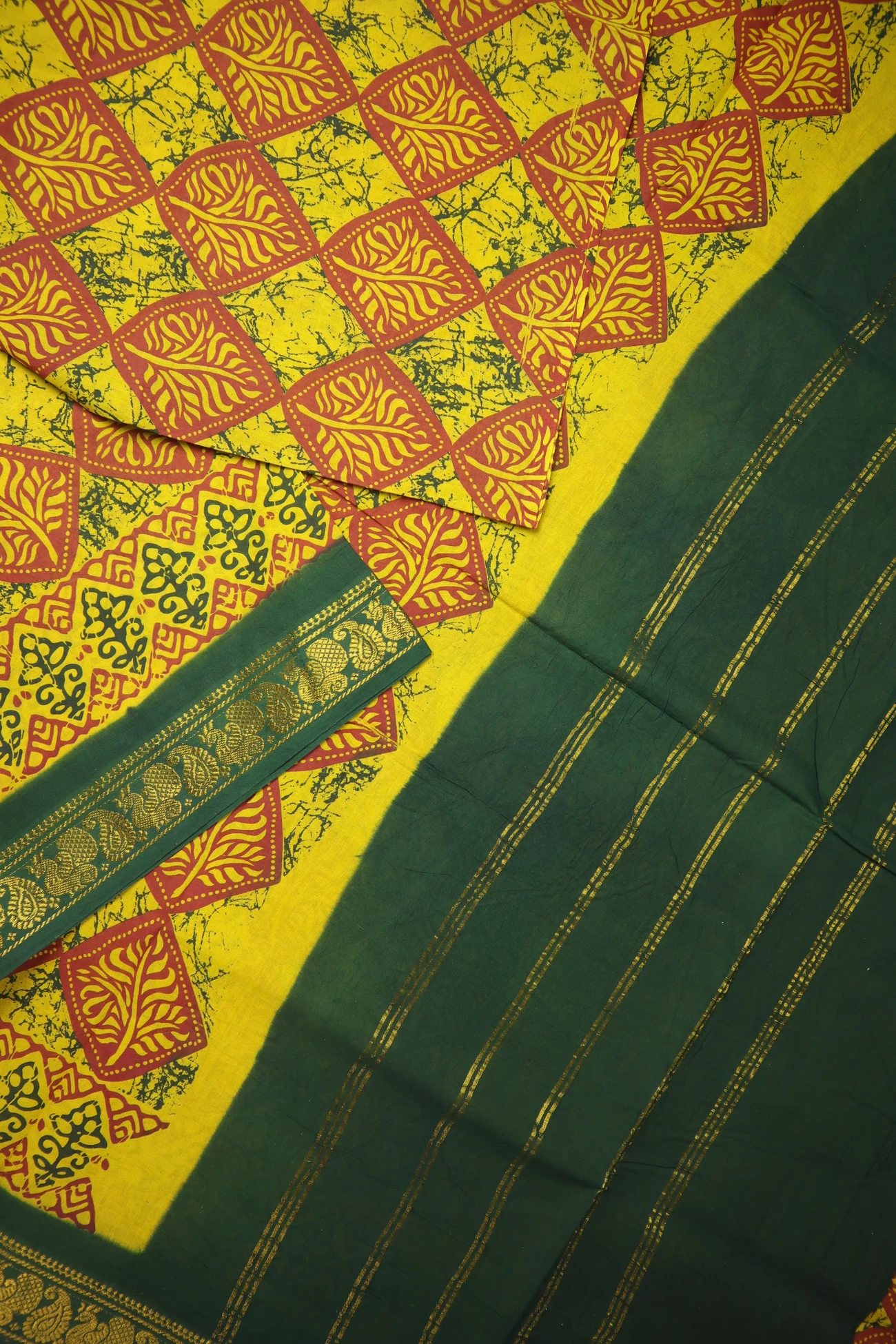 madurai-sungudi-saree-ss006530-b