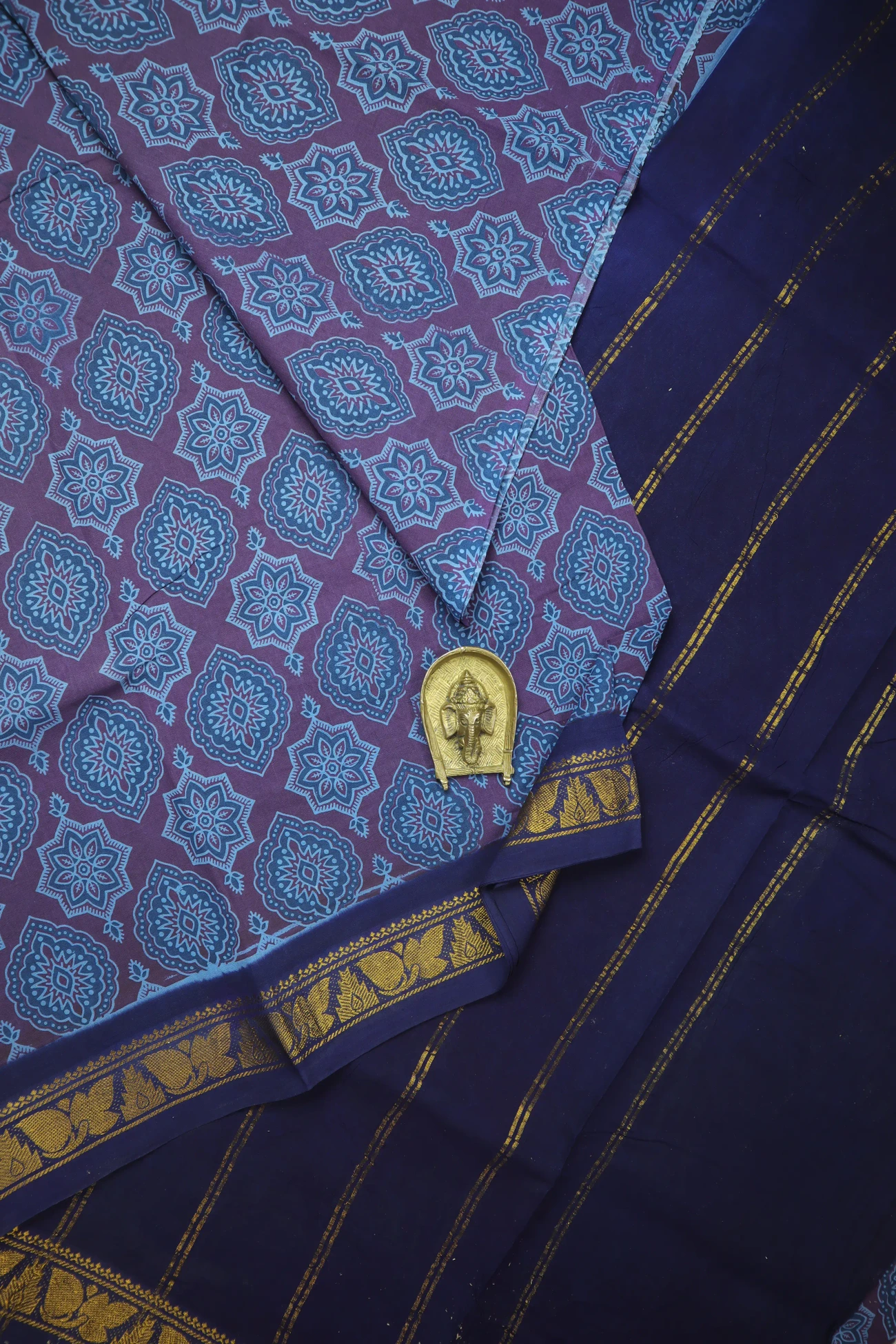 purple-flower-thalampoo-reku-madurai-sungudi-saree-ss006531-a