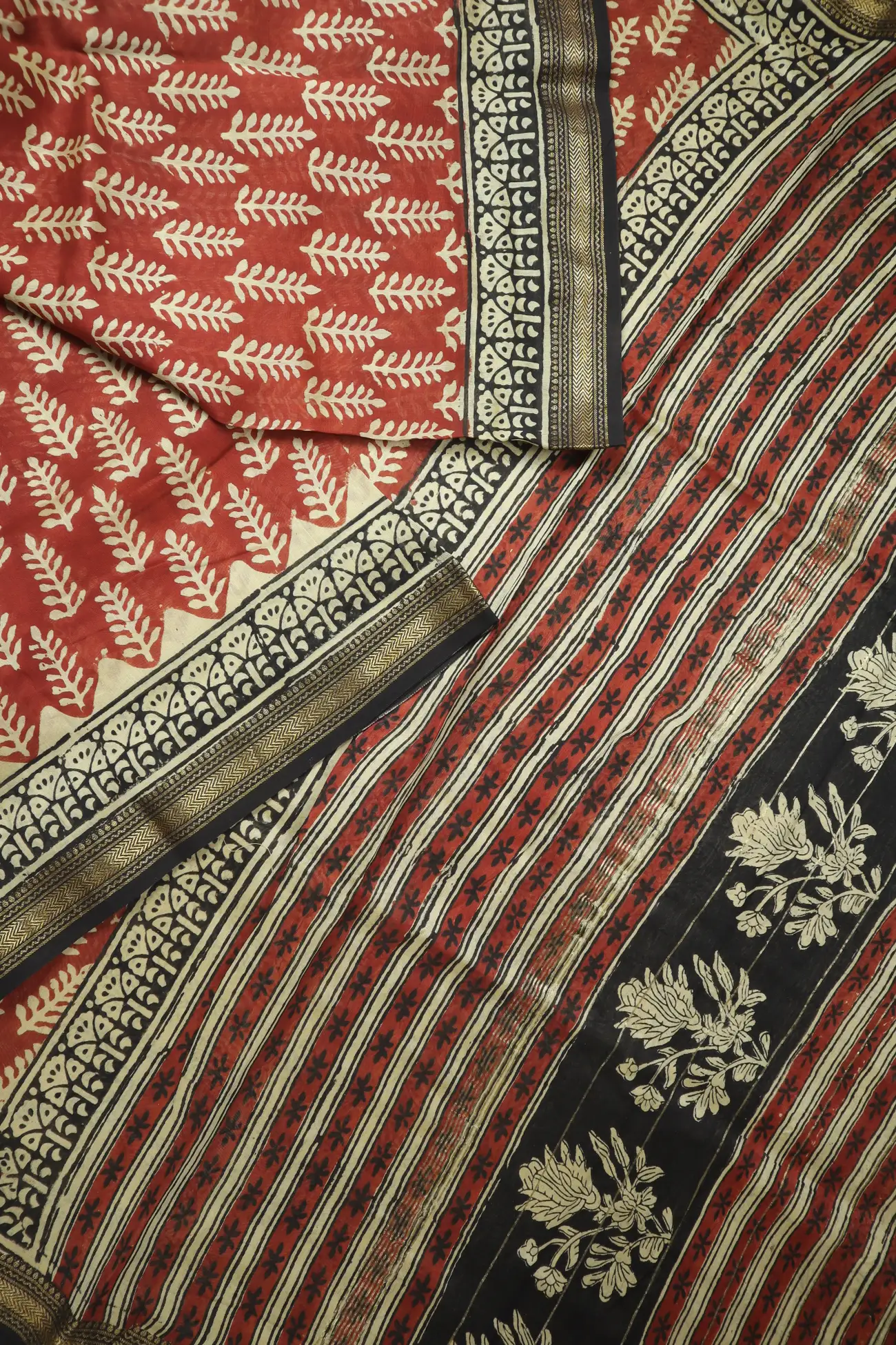 brown-leaf-maheshwari-silk-cotton-mh000095-b