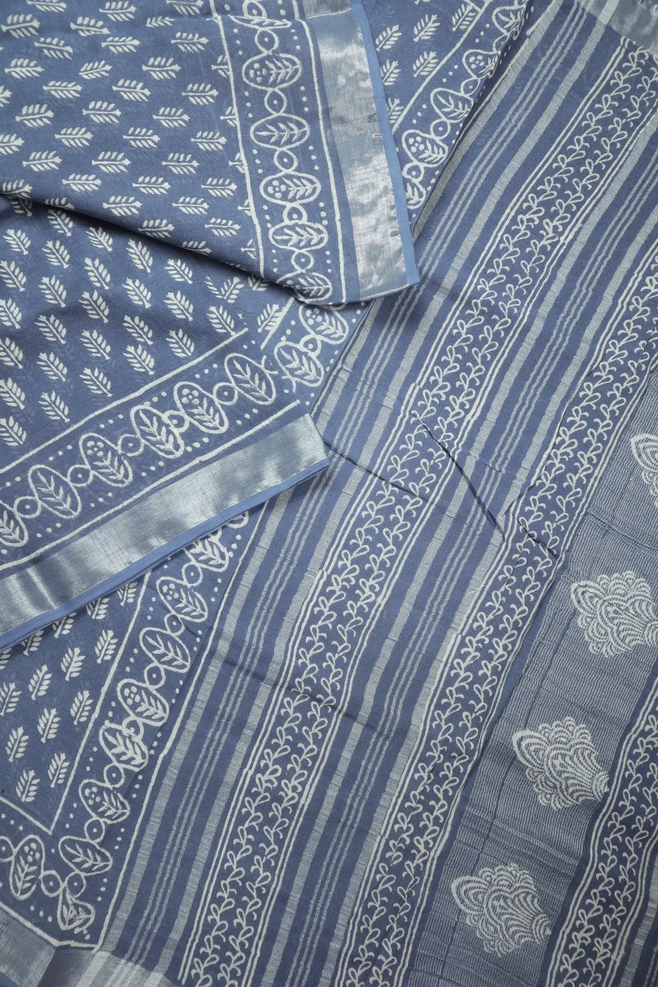 gray-flower-linen-block-printed-saree-lnp000209-b