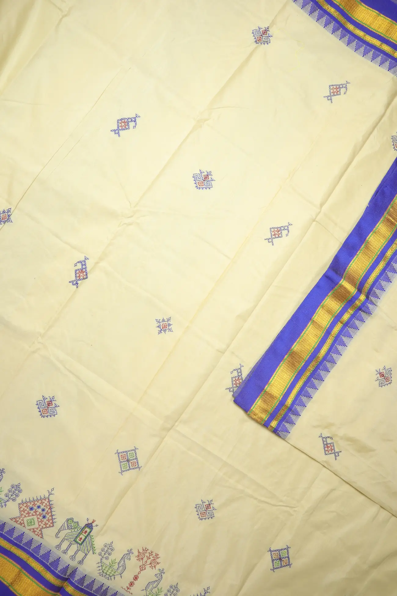 off-white-kasuti-work-seepu-reku-border-khun-sarees-llkal-sarees-sp000114-e