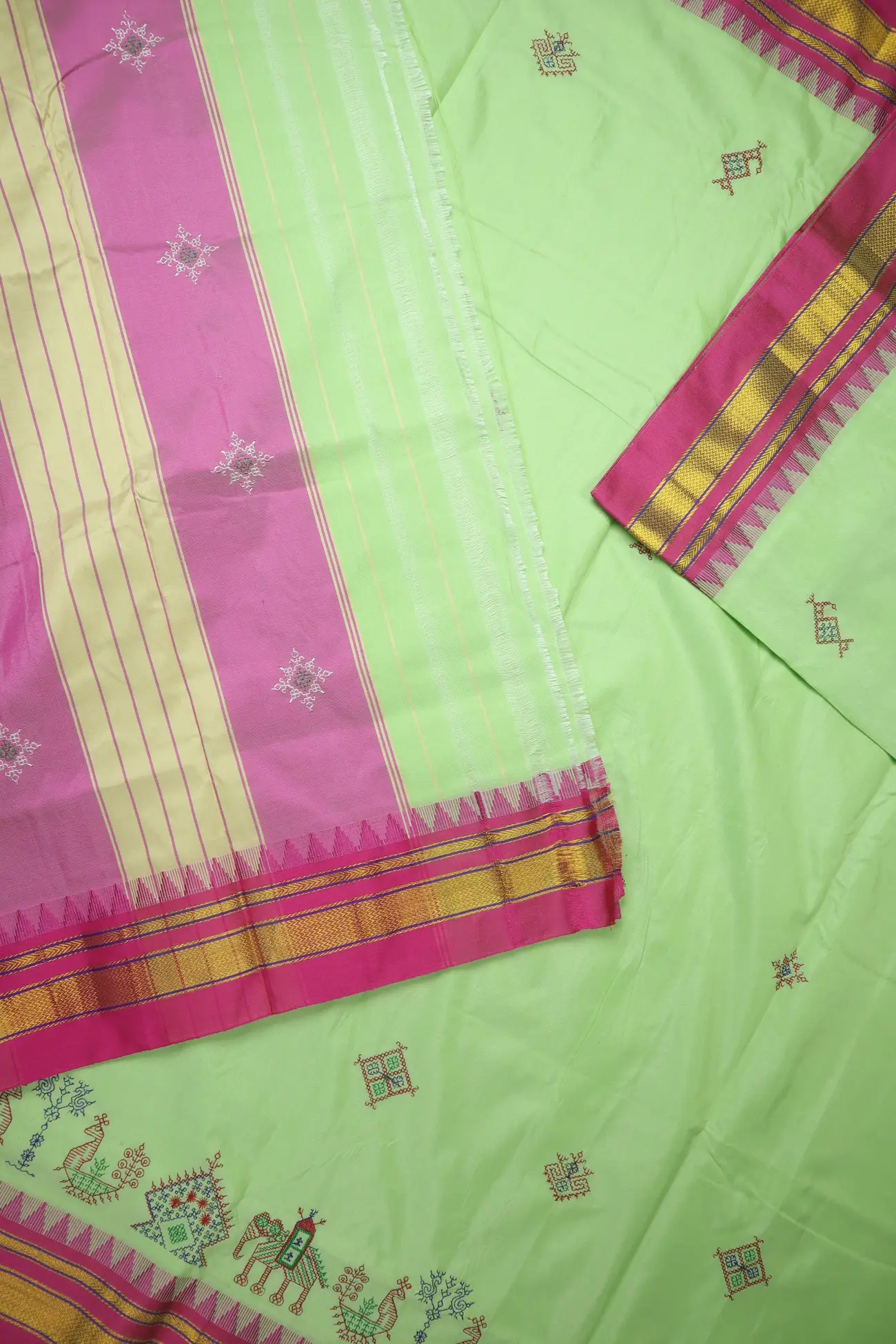 pista-green-kasuti-work-seepu-reku-border-khun-sarees-llkal-sarees-sp000112-c