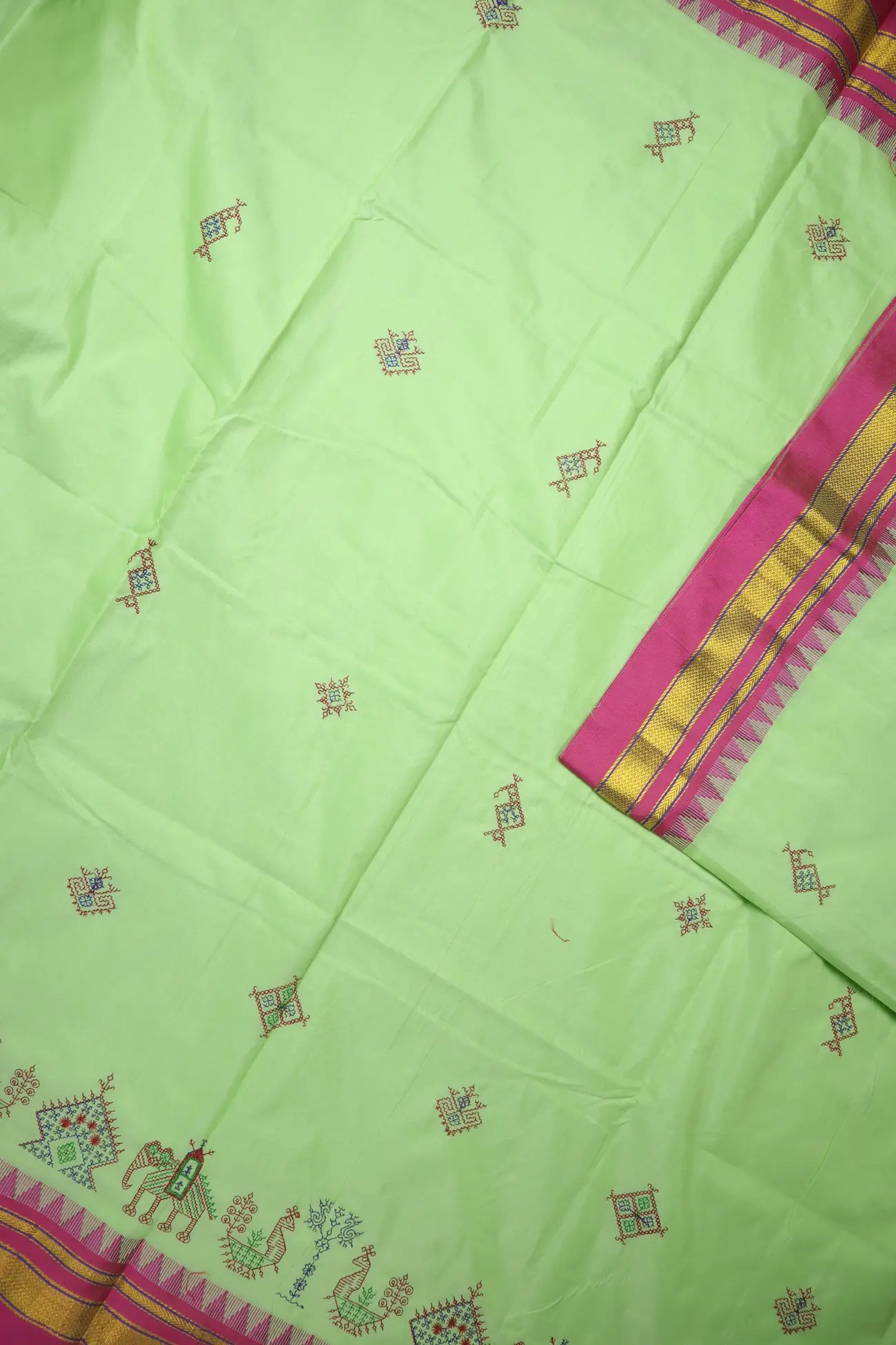 pista-green-kasuti-work-seepu-reku-border-khun-sarees-llkal-sarees-sp000112-e