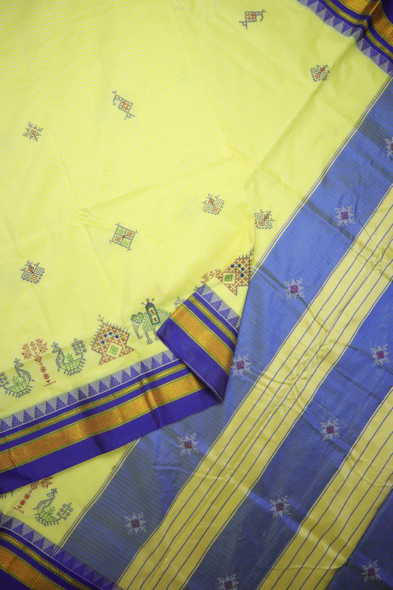 beige-kasuti-work-seepu-reku-border-horizontal-stripes-khun-sarees-llkal-sarees-sp000113-b