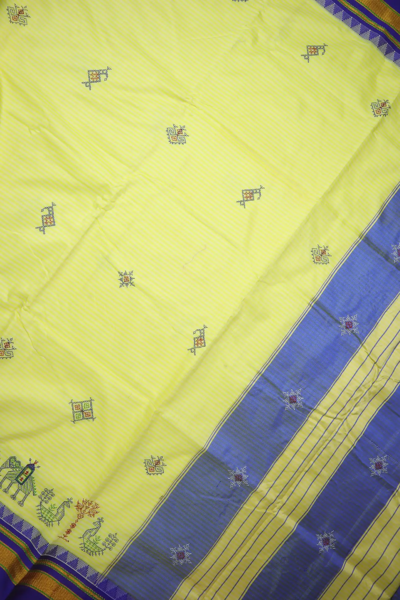 beige-kasuti-work-seepu-reku-border-horizontal-stripes-khun-sarees-llkal-sarees-sp000113-d