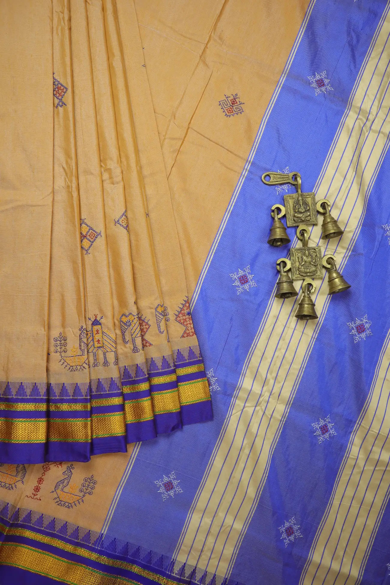 wheat-kasuti-work-seepu-reku-border-khun-sarees-llkal-sarees-sp000109-a