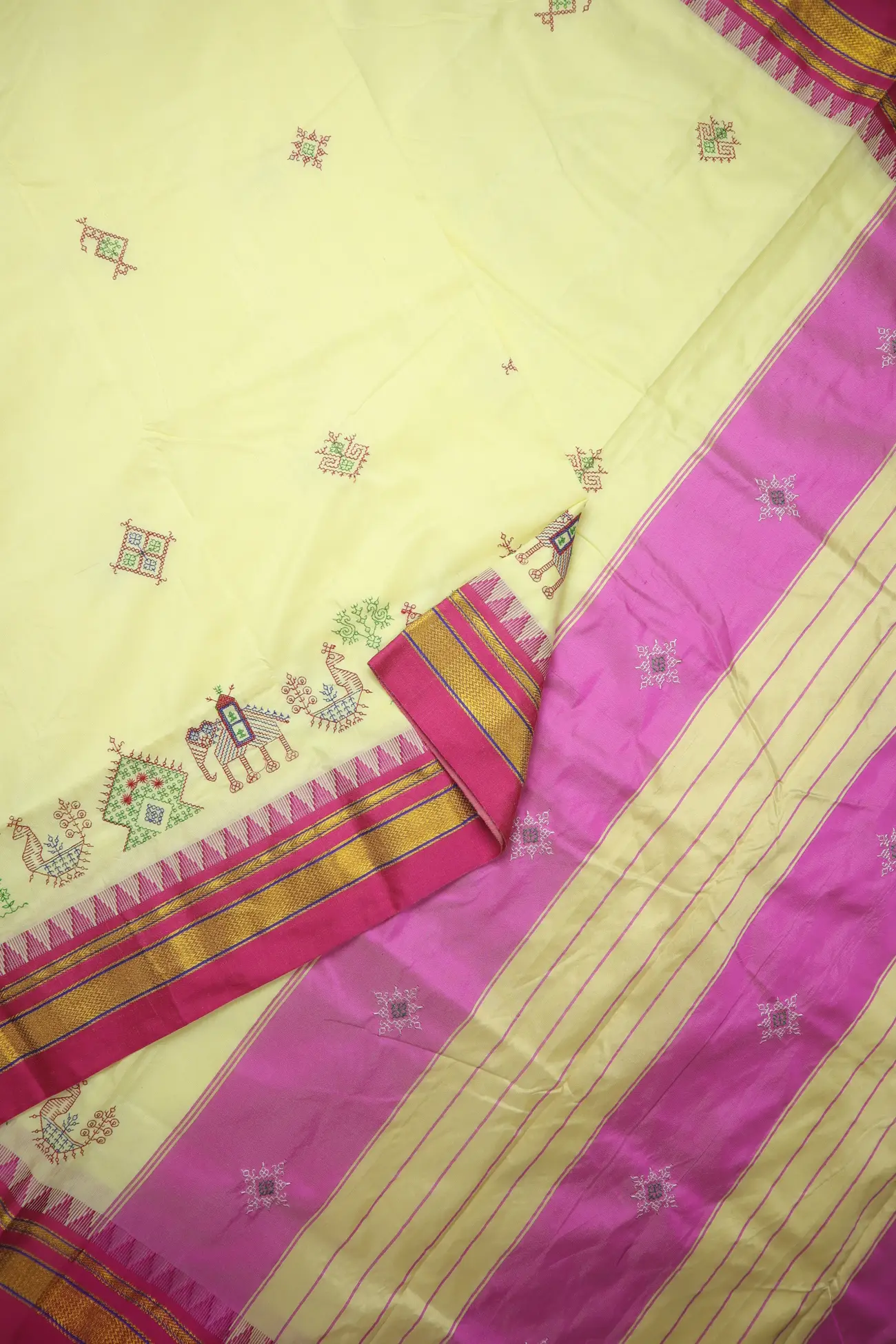 off-white-kasuti-work-seepu-reku-border-khun-sarees-llkal-sarees-sp000110-b