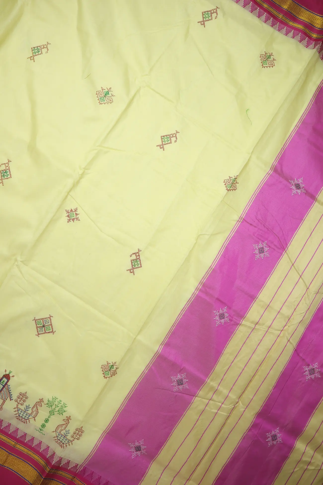 off-white-kasuti-work-seepu-reku-border-khun-sarees-llkal-sarees-sp000110-d