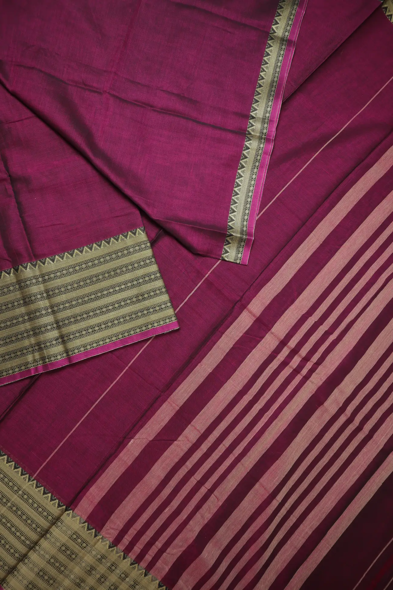 magenta-ruthratcham-narayanpet-saree-pk002941-b
