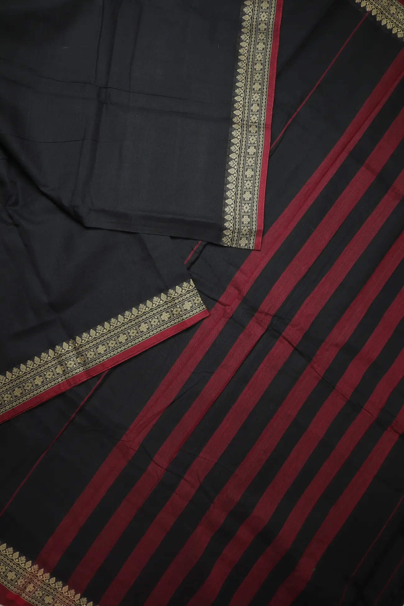 black-leaf-narayanpet-saree-pk002822-b