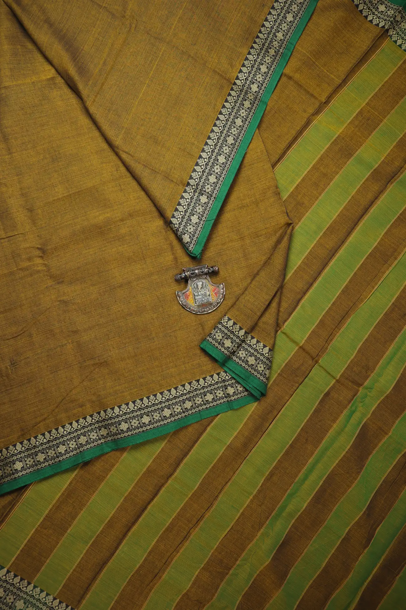 saddle-brown-leaf-narayanpet-saree-pk002824-a