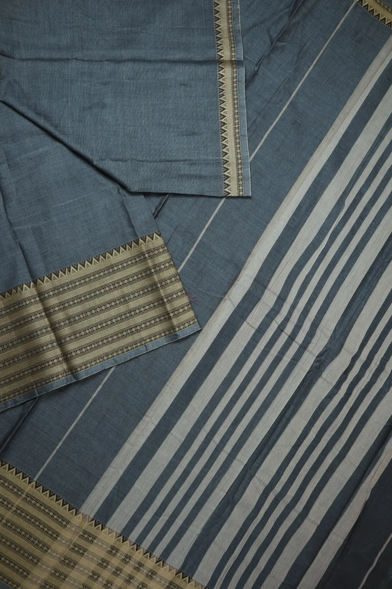 dark-slate-gray-ruthratcham-narayanpet-saree-pk002939-b