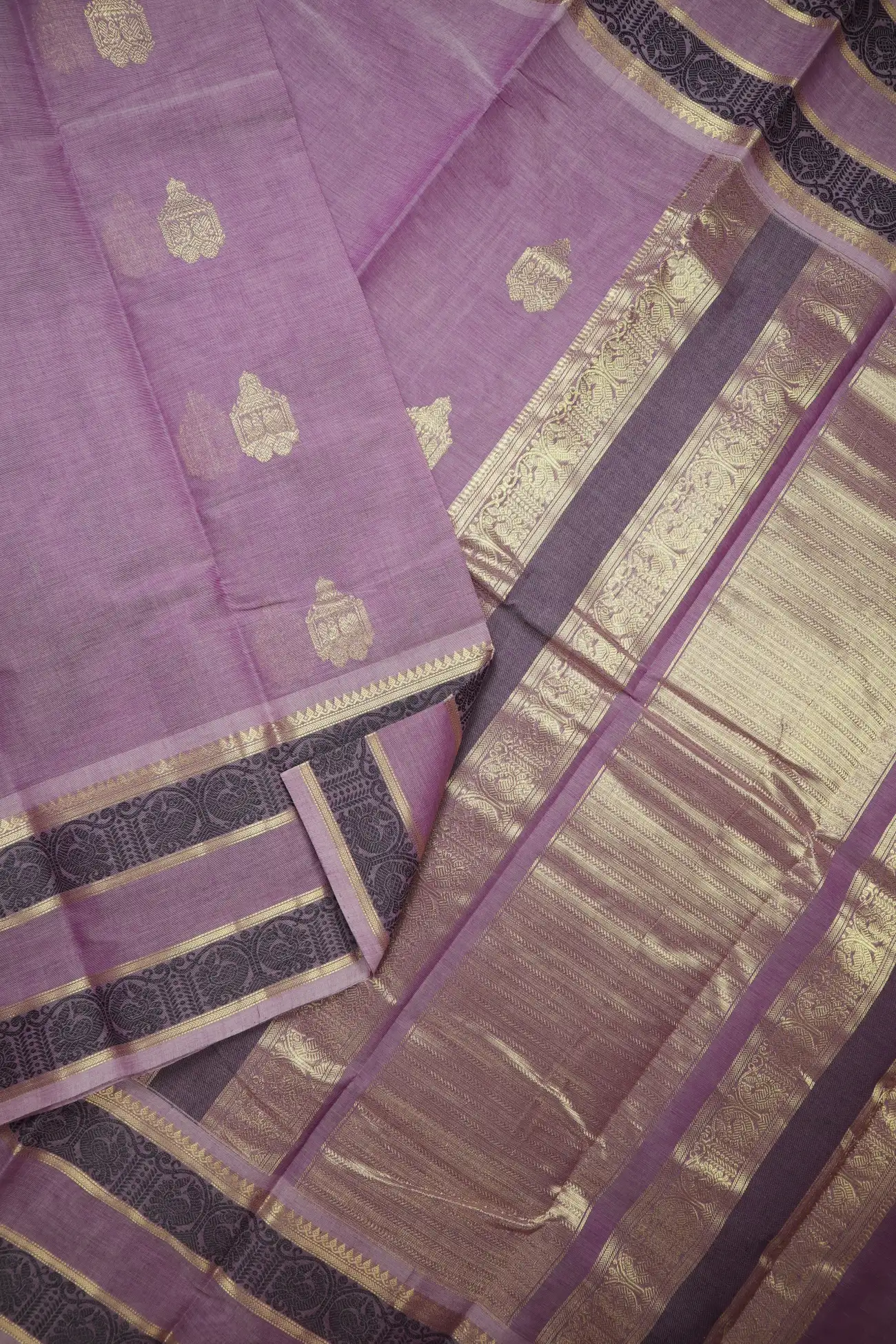 plum-peacock-rettai-pettu-pallaku-kanchi-cotton-saree-uu005699-b