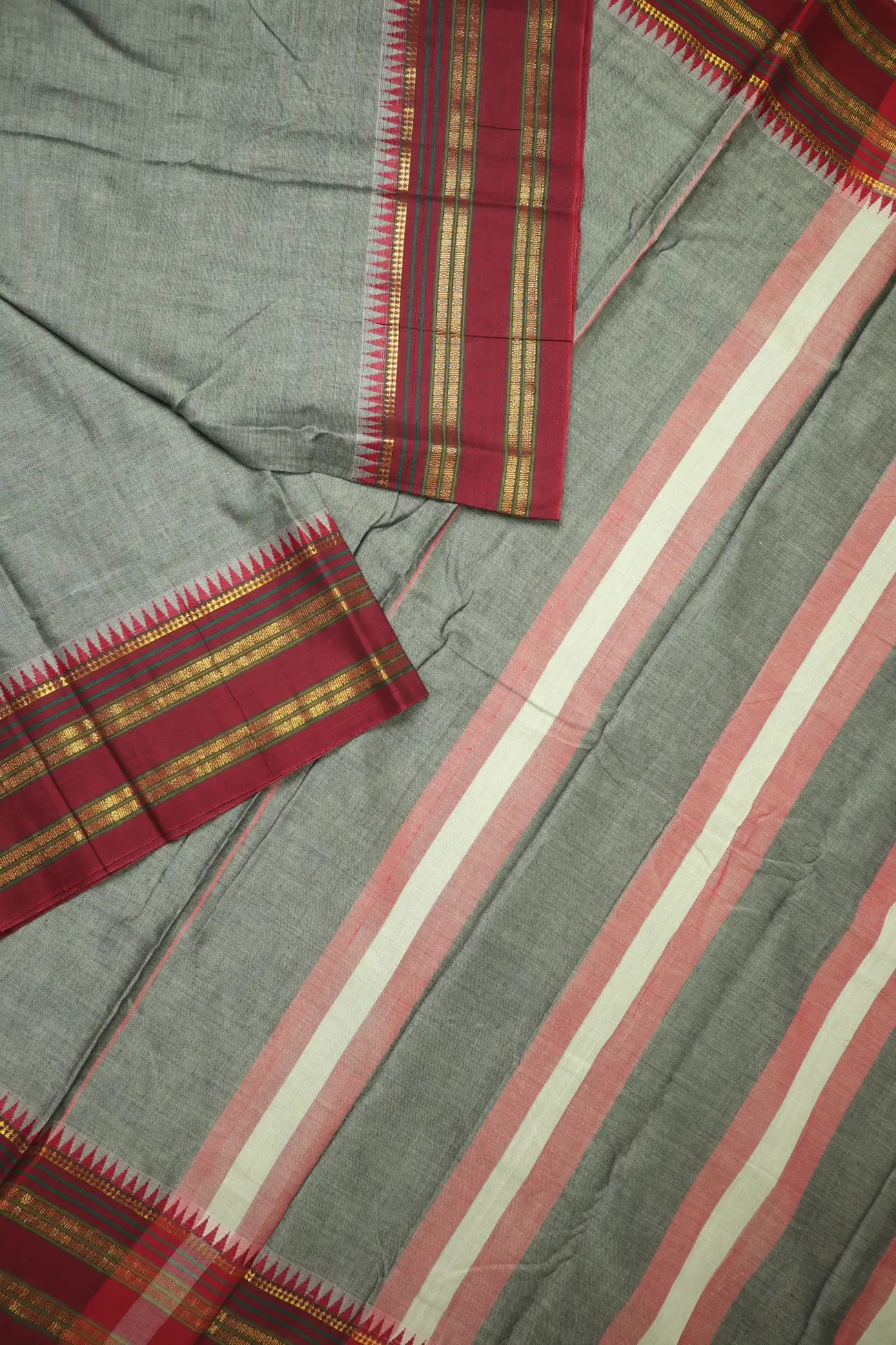 gray-temple-ruthratcham-kanchi-cotton-saree-pk002919-b