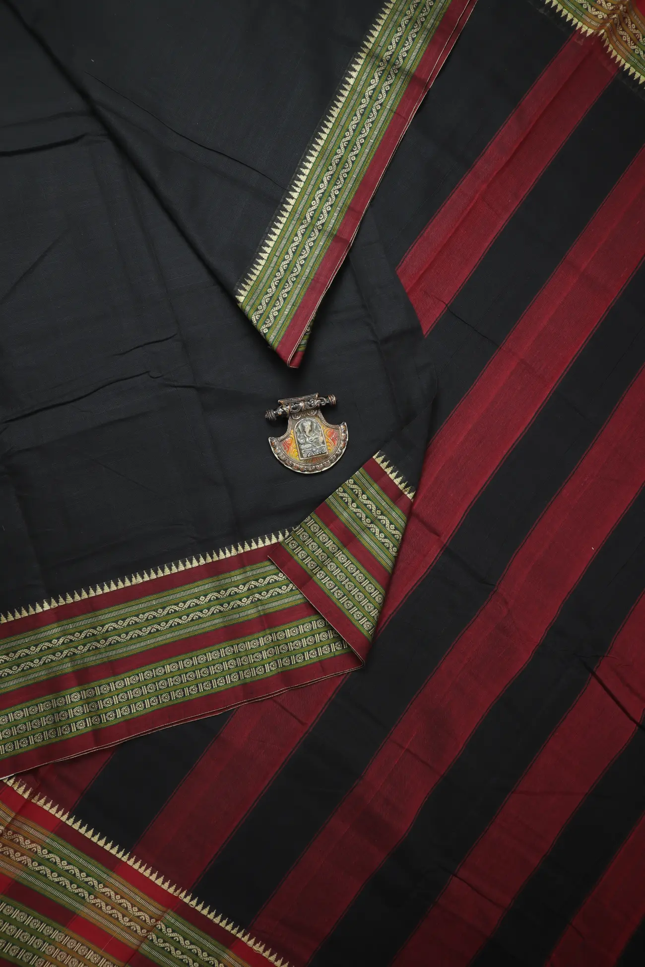 black-ruthratcham-temple-narayanpet-saree-pk002957-a