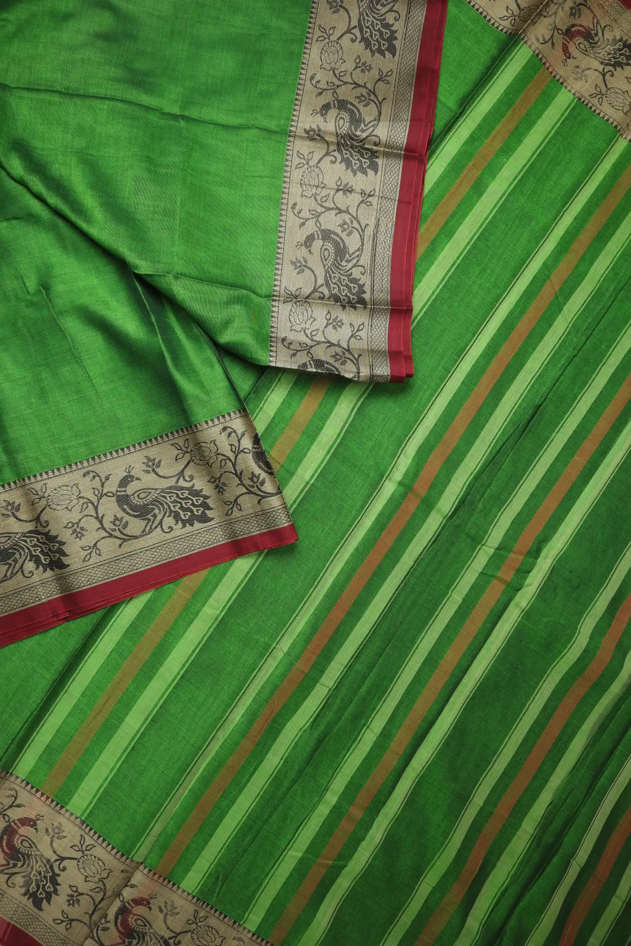 green-peacock-narayanpet-saree-pk002810-b