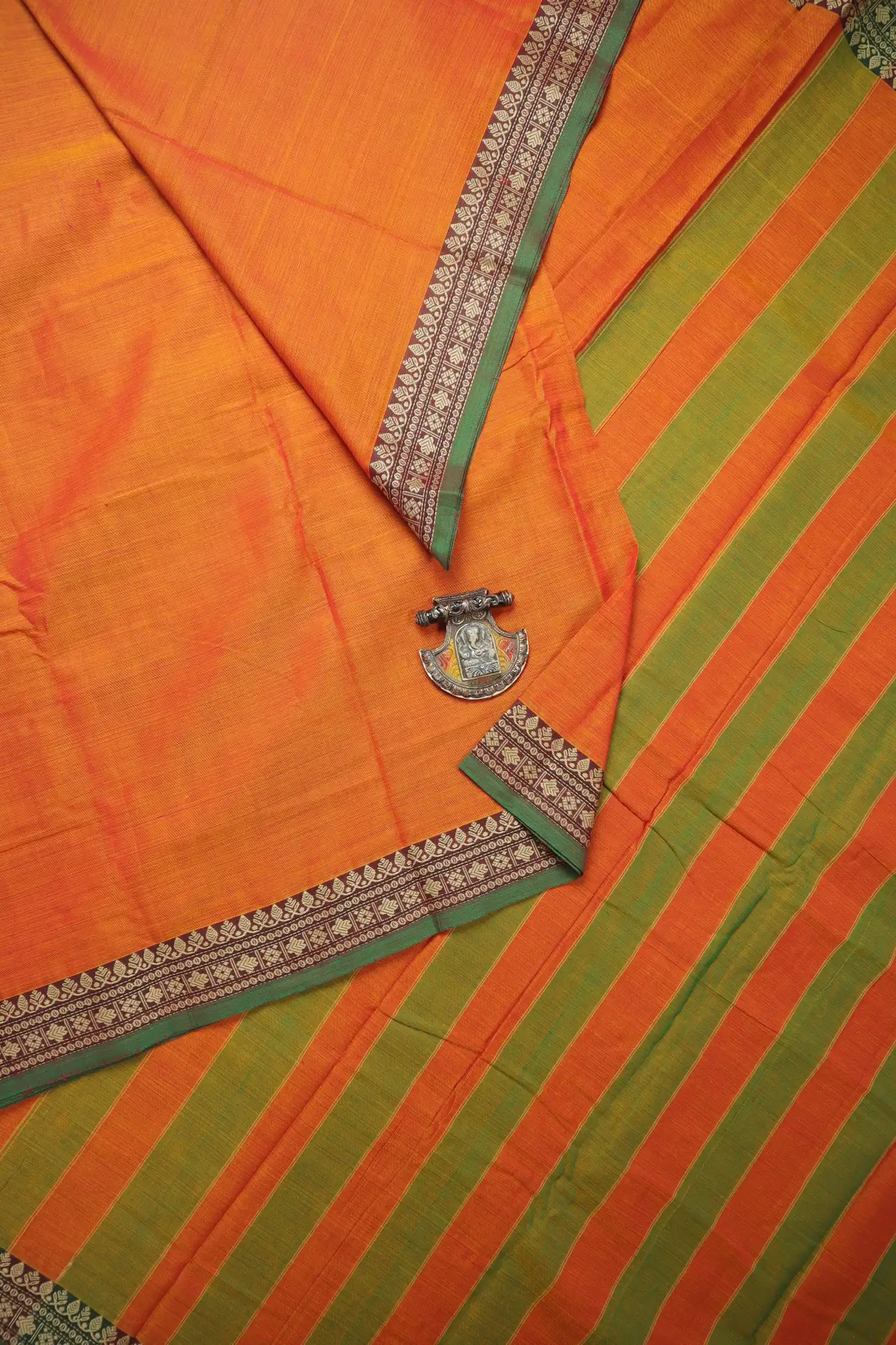orange-leaf-ruthratcham-narayanpet-saree-pk002826-a