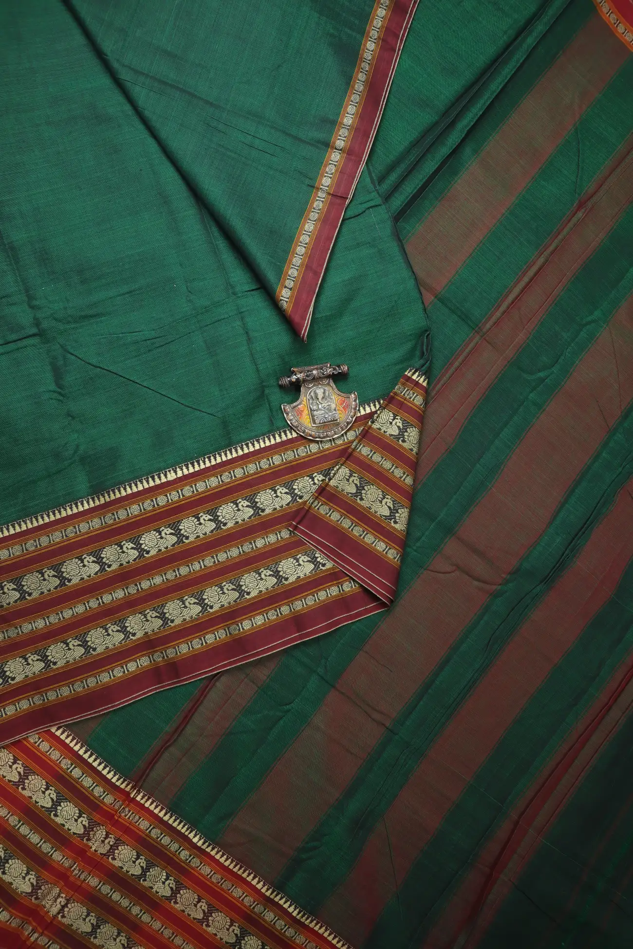 dark-green-peacock-ruthratcham-narayanpet-saree-pk002860-a