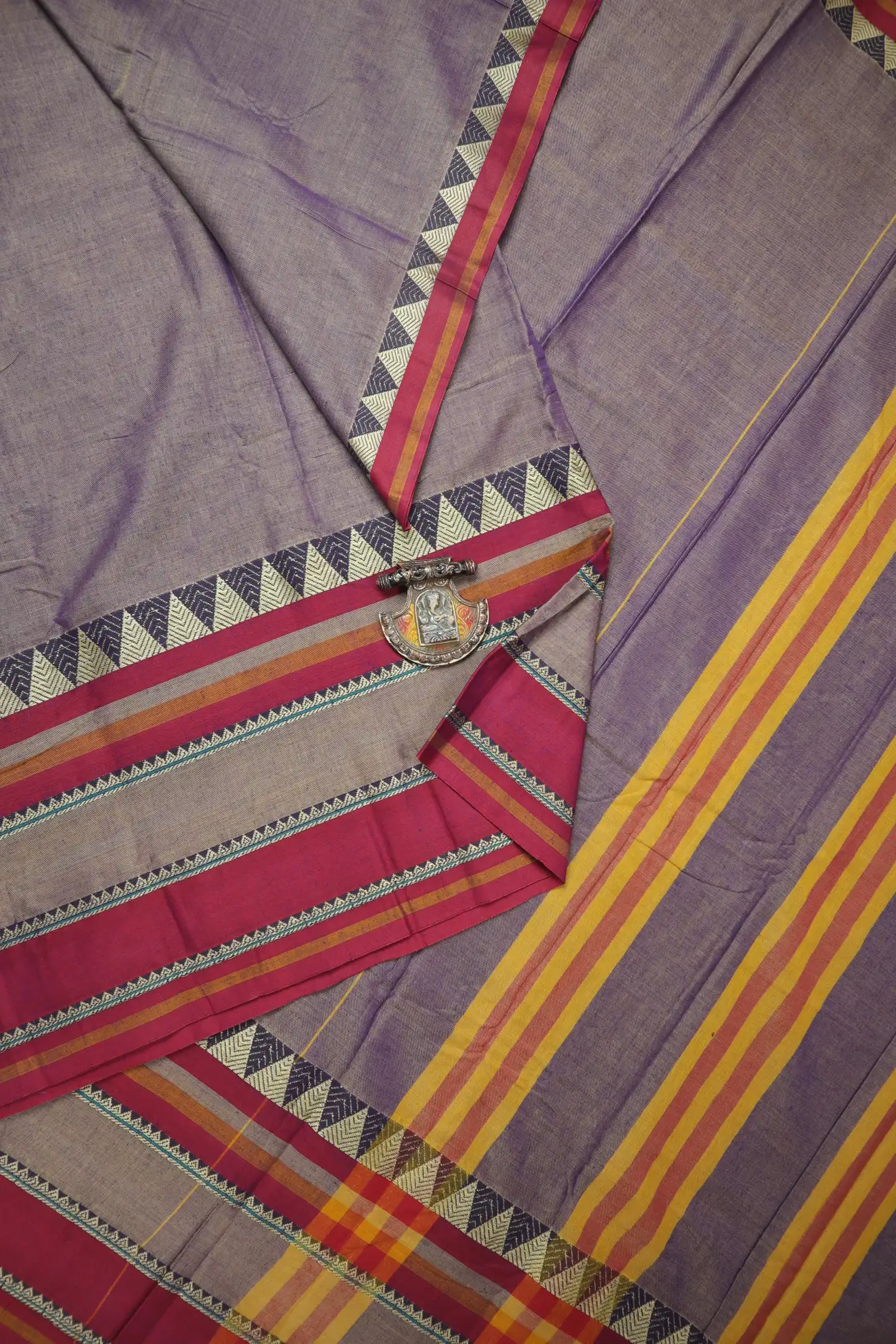 plum-temple-narayanpet-saree-pk002885-a