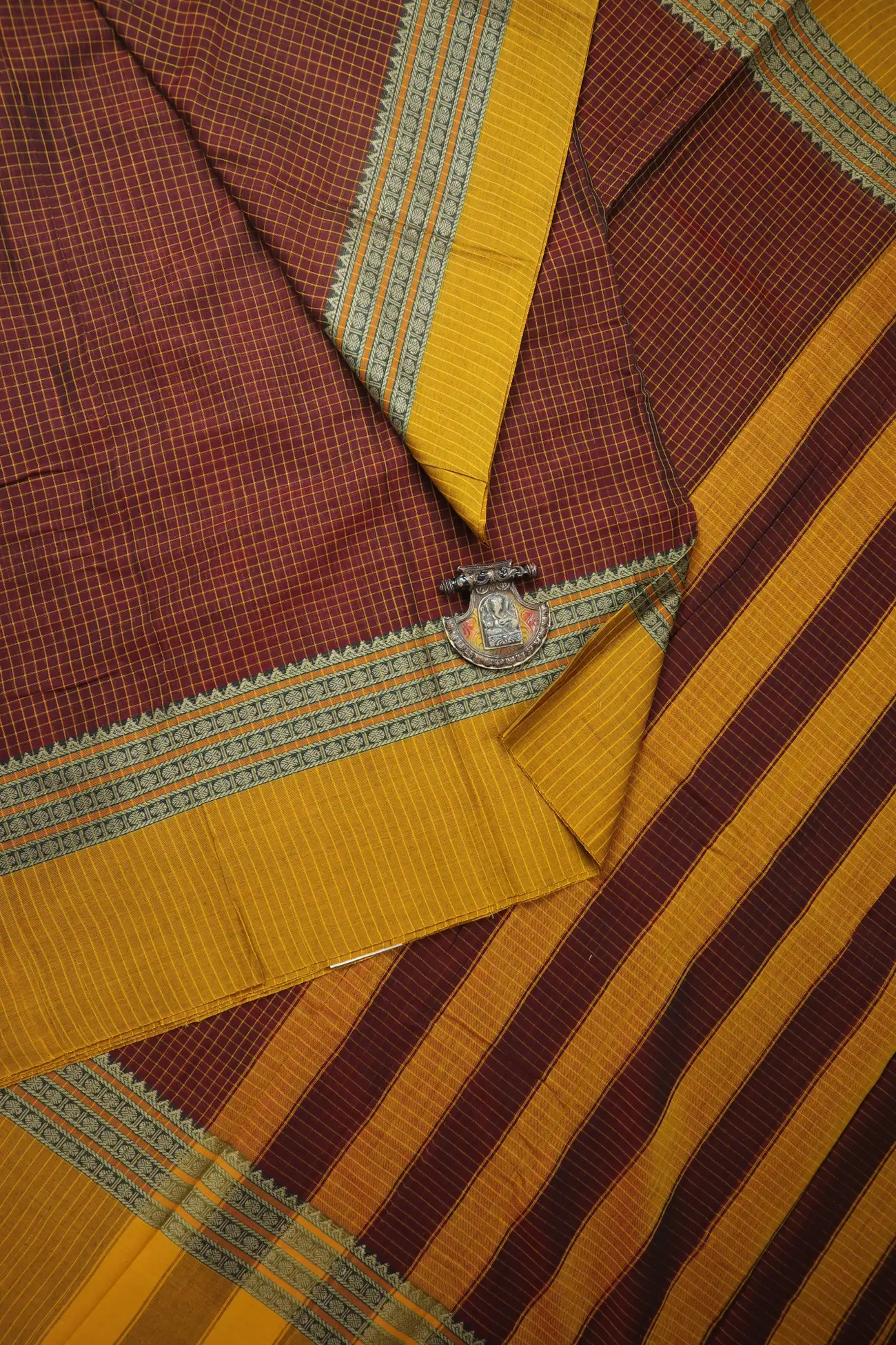 maroon-ruthratcham-narayanpet-saree-pk002966-a