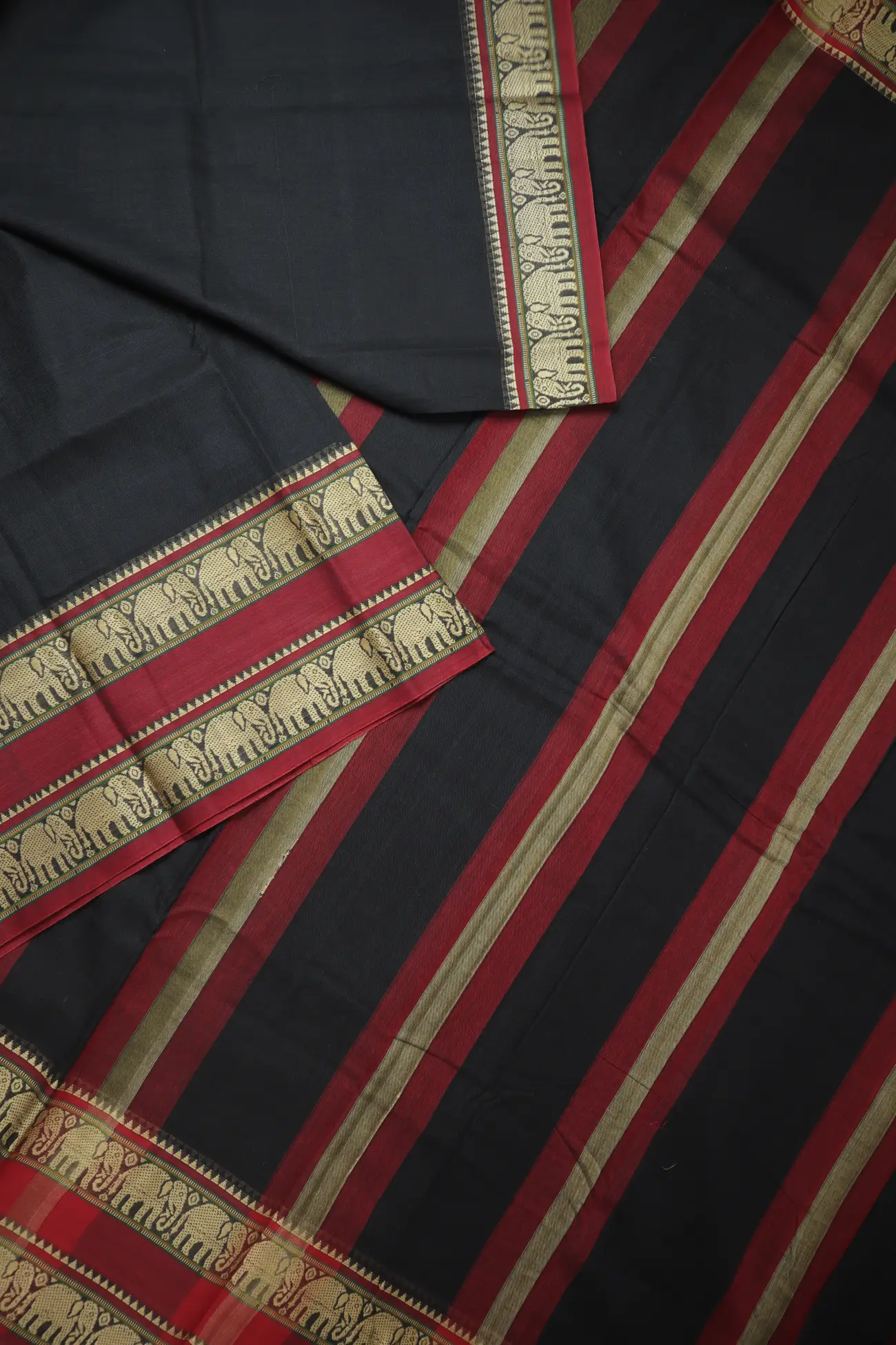 black-elephant-narayanpet-saree-pk002870-b