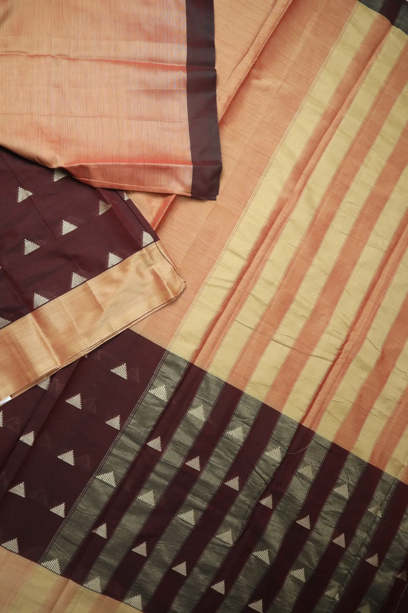 brown-geometric-design-narayanpet-saree-pk002923-b