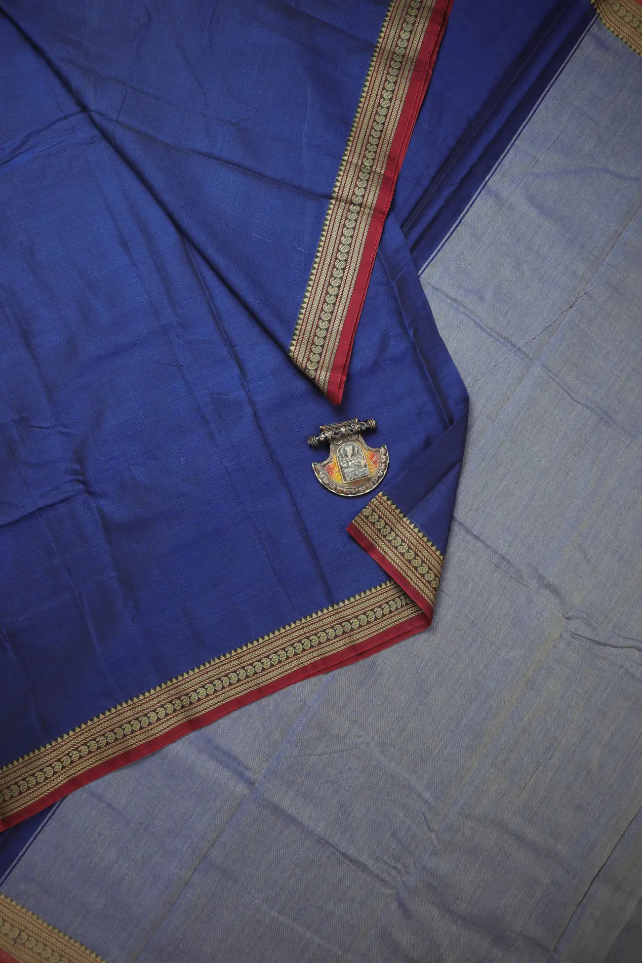 navy-temple-narayanpet-saree-pk003179-a