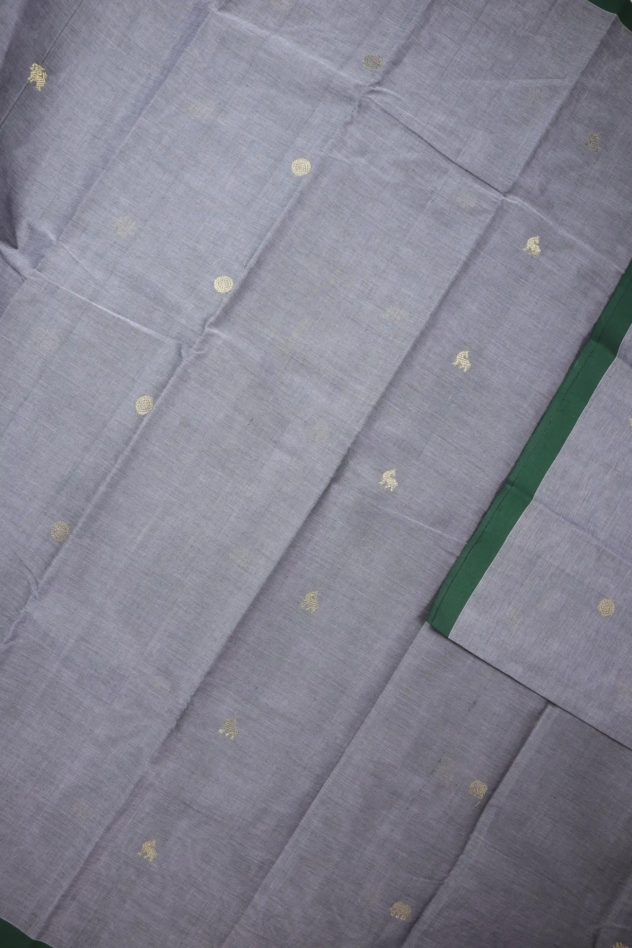 gray-deer-elephant-kanchi-cotton-saree-uu005662-d