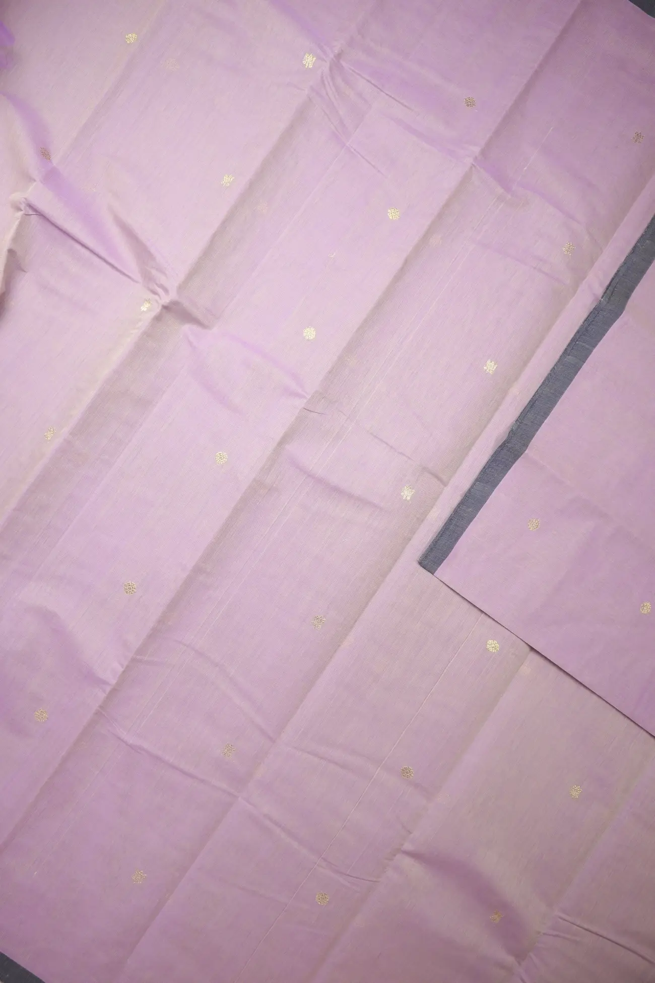 light-pink-lotus-kamalam-butta-cow-uu005665-d