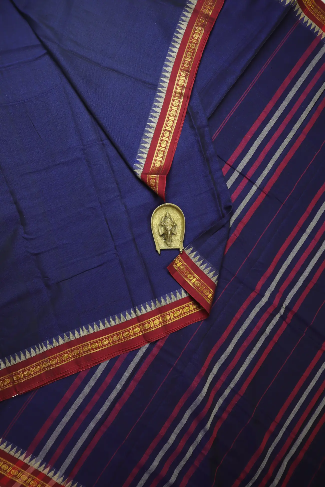 navy-temple-ruthratcham-narayanpet-saree-pk002905-a