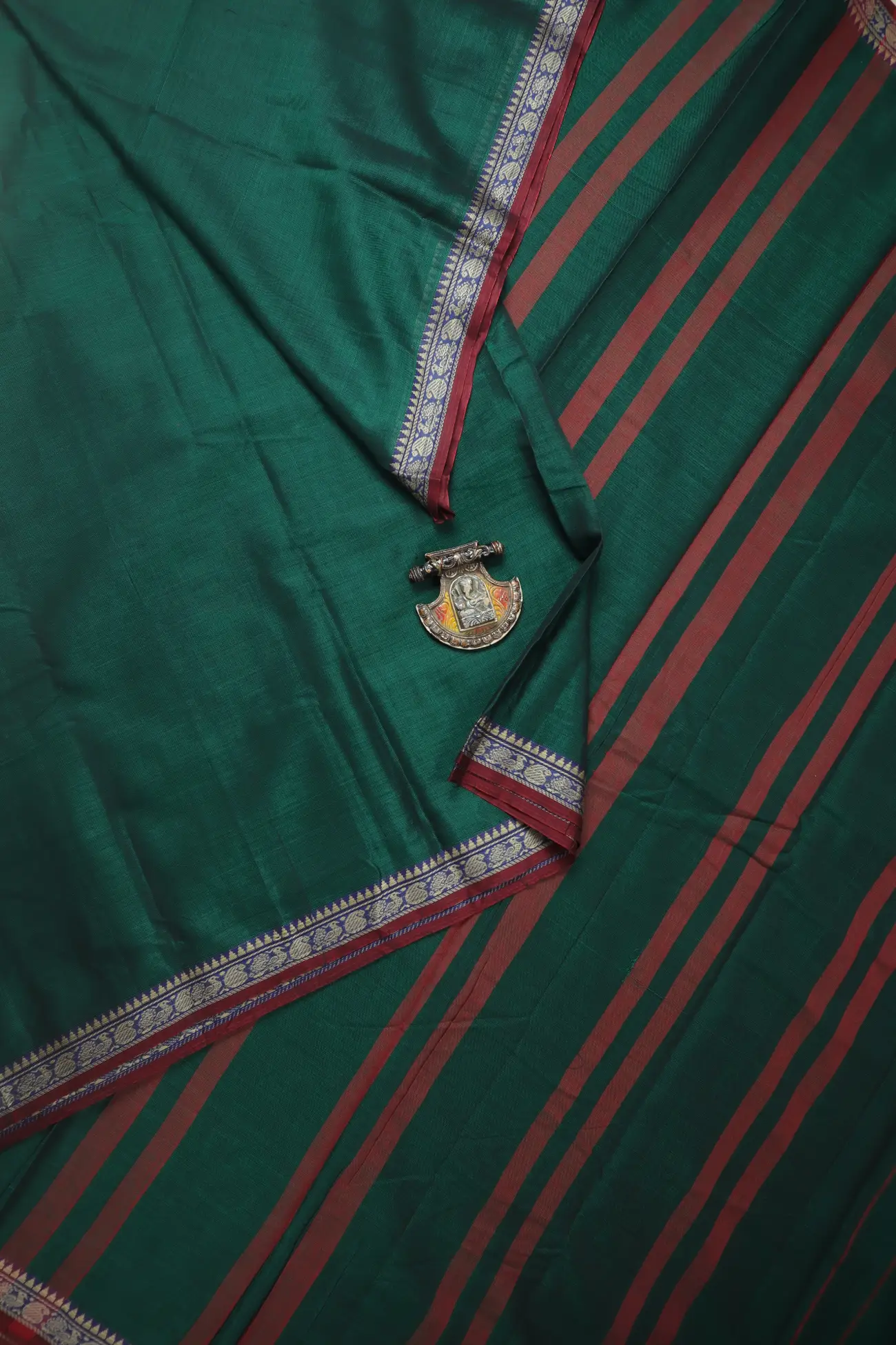 dark-green-mango-peacock-narayanpet-saree-pk003183-a
