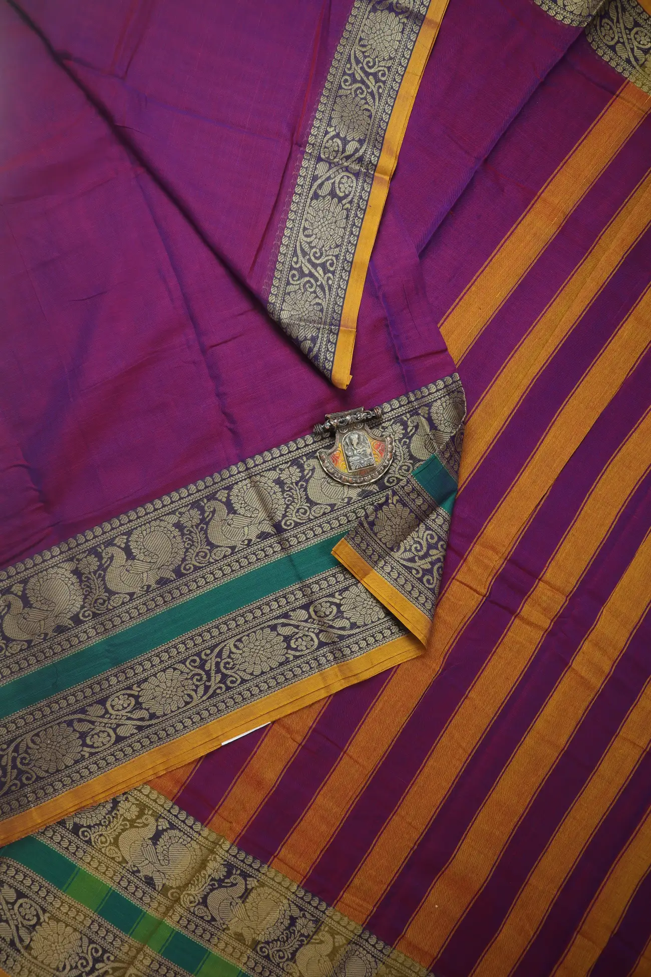 magenta-peacock-narayanpet-saree-pk002853-a
