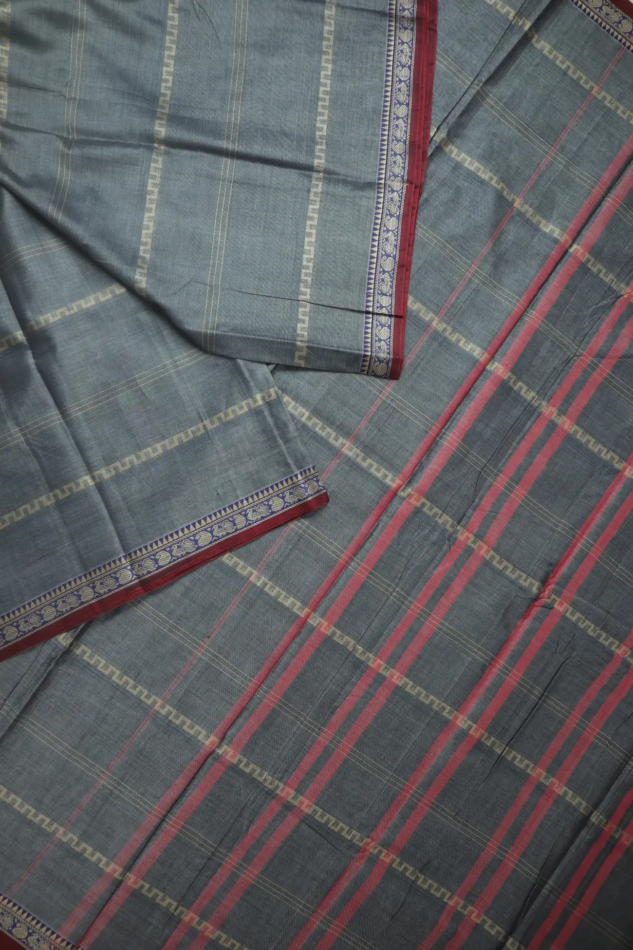 gray-mango-peacock-veldhari-narayanpet-saree-pk002867-b