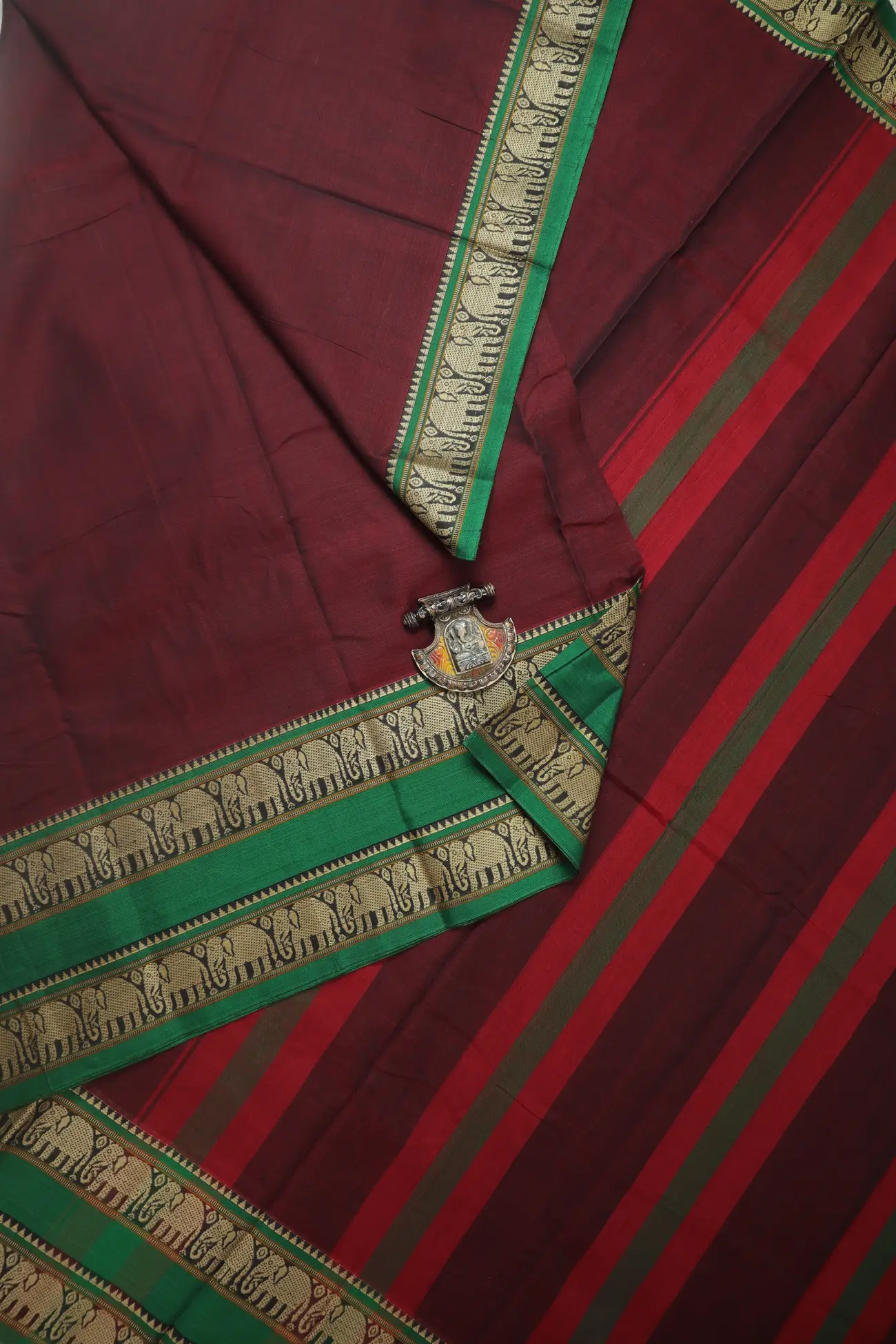maroon-elephant-rettai-pettu-narayanpet-saree-pk002827-a