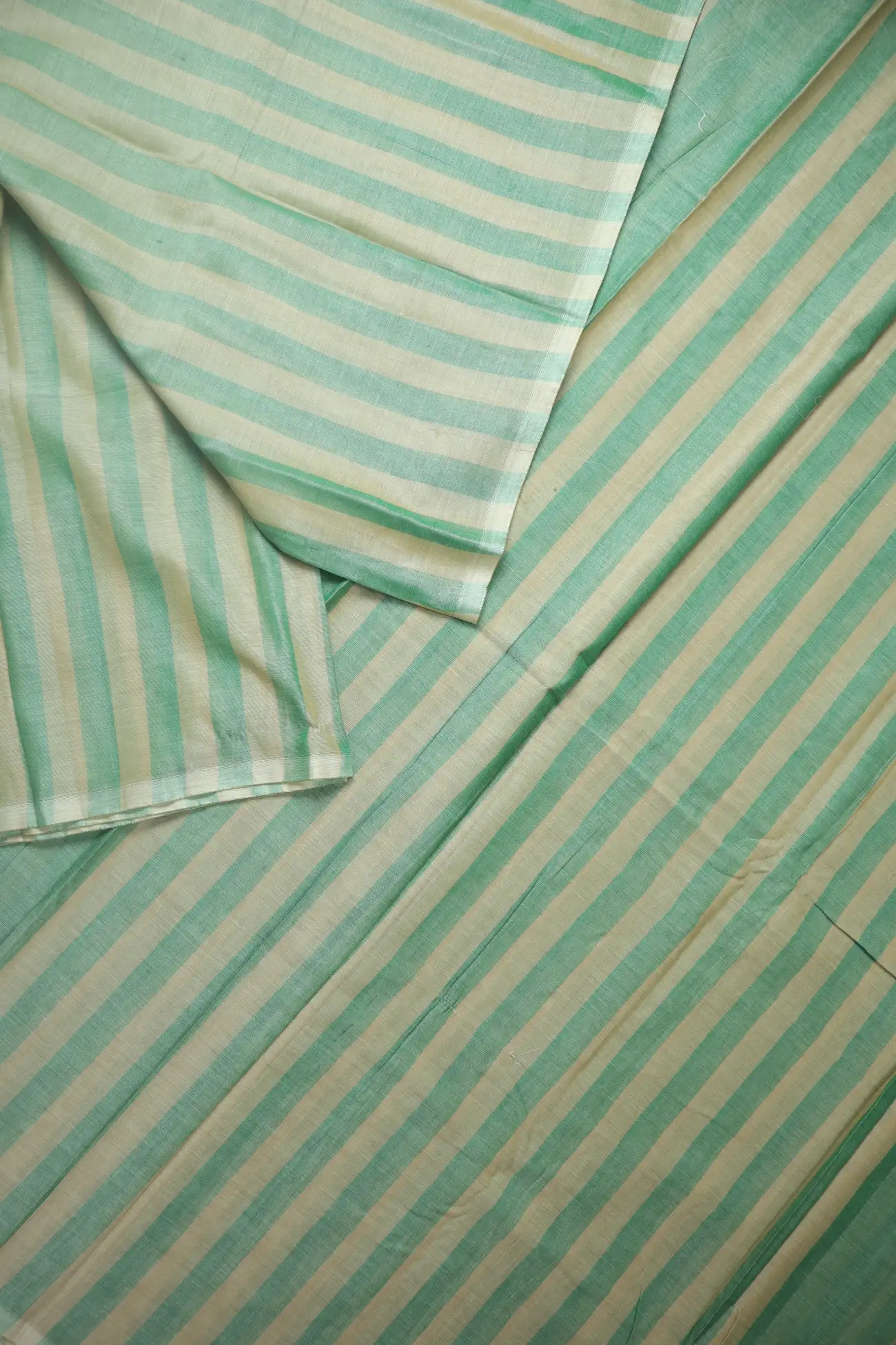 pista-green-vertical-stripes-narayanpet-saree-pk003125-b