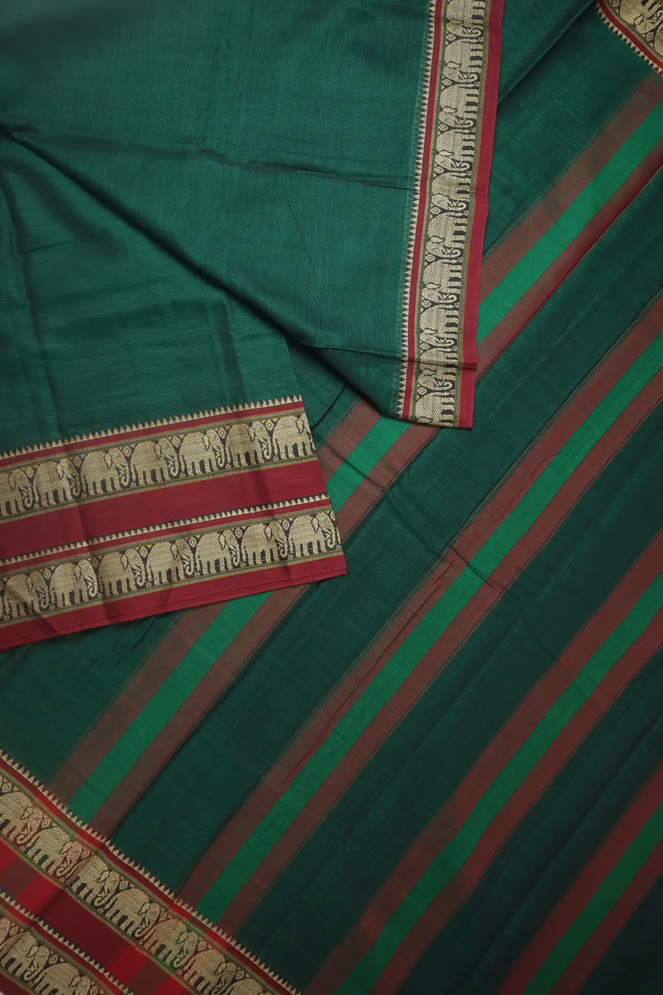 dark-green-elephant-rettai-pettu-narayanpet-saree-pk002866-b