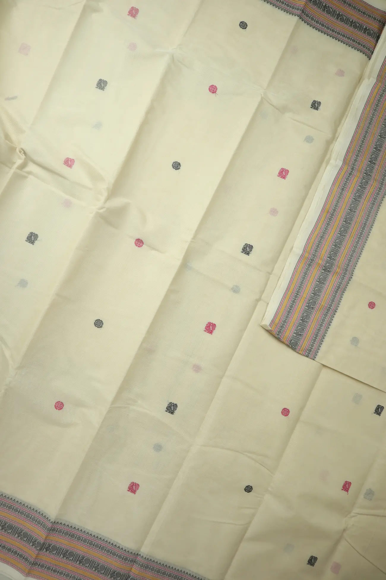 wheat-ruthratcham-peacock-kanchi-cotton-saree-uu005673-d