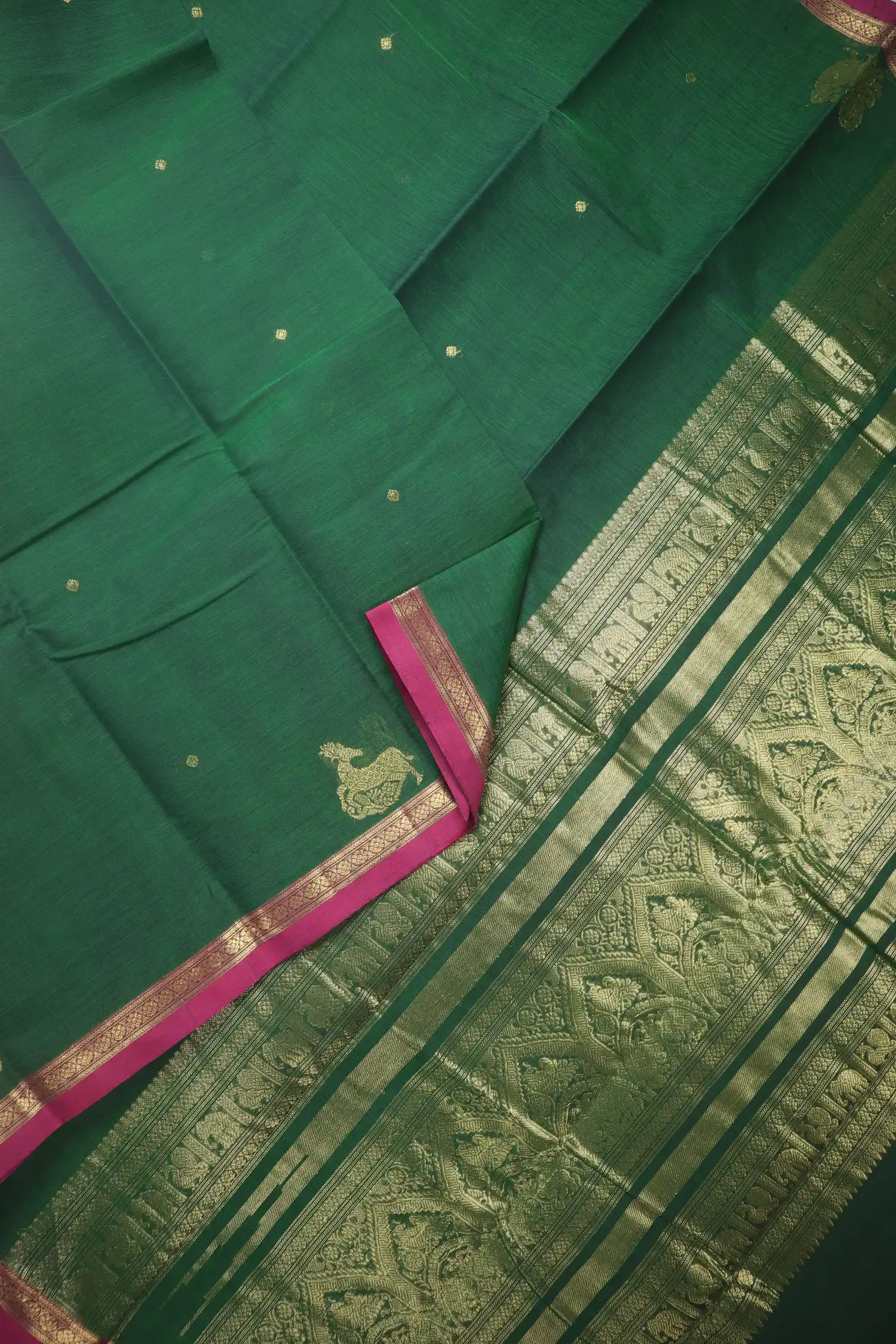 dark-green-kamalam-butta-deer-peacock-kanchi-cotton-saree-uu005684-b