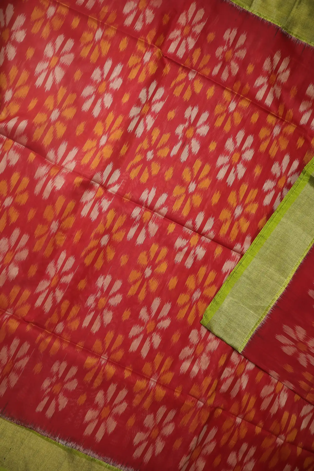 red-ikat-pochampally-silk-cotton-saree-sc003133-d