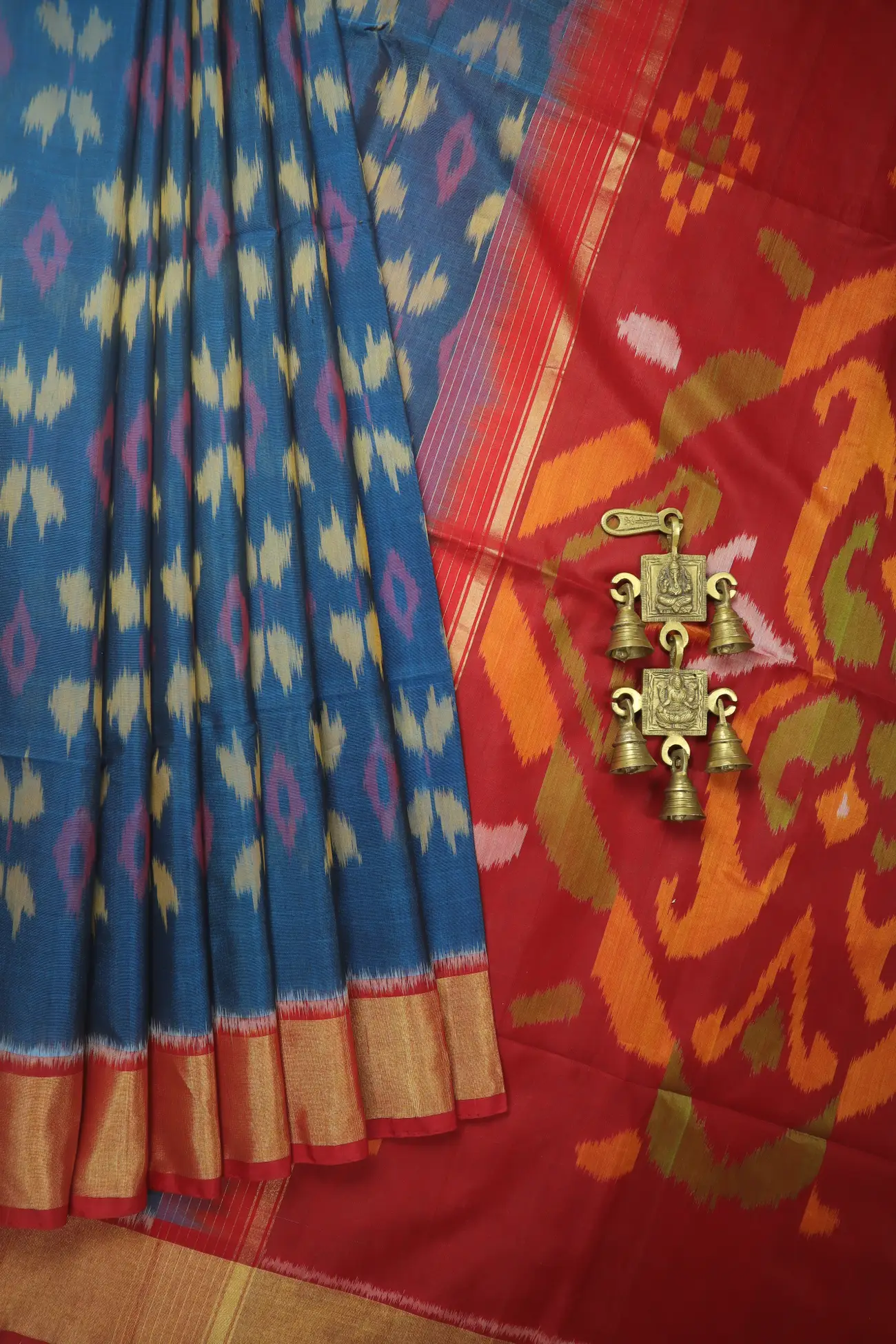teal-ikat-pochampally-silk-cotton-saree-sc003125-a