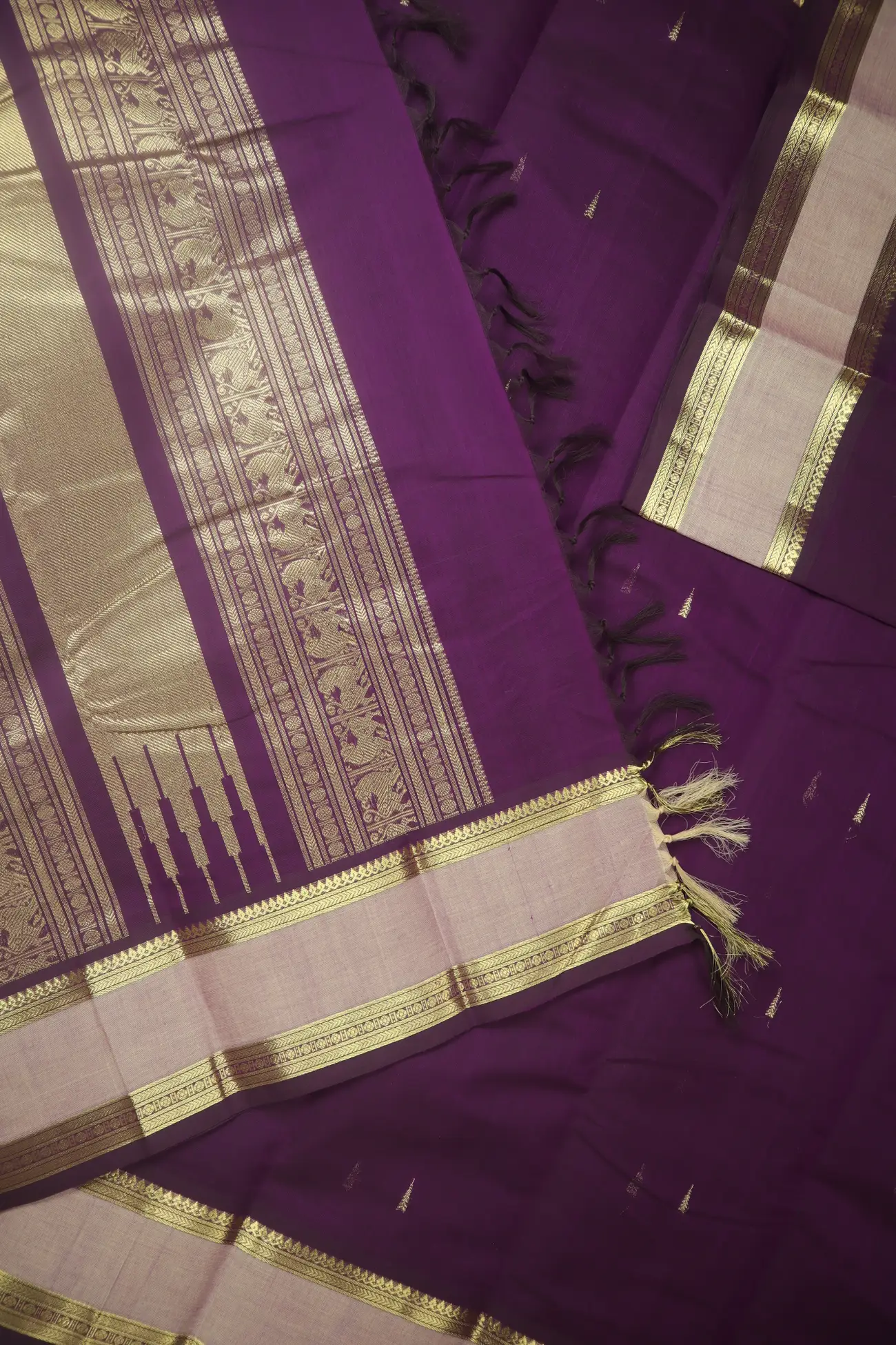 purple-temple-rettai-pettu-kanchi-cotton-saree-uu005697-c