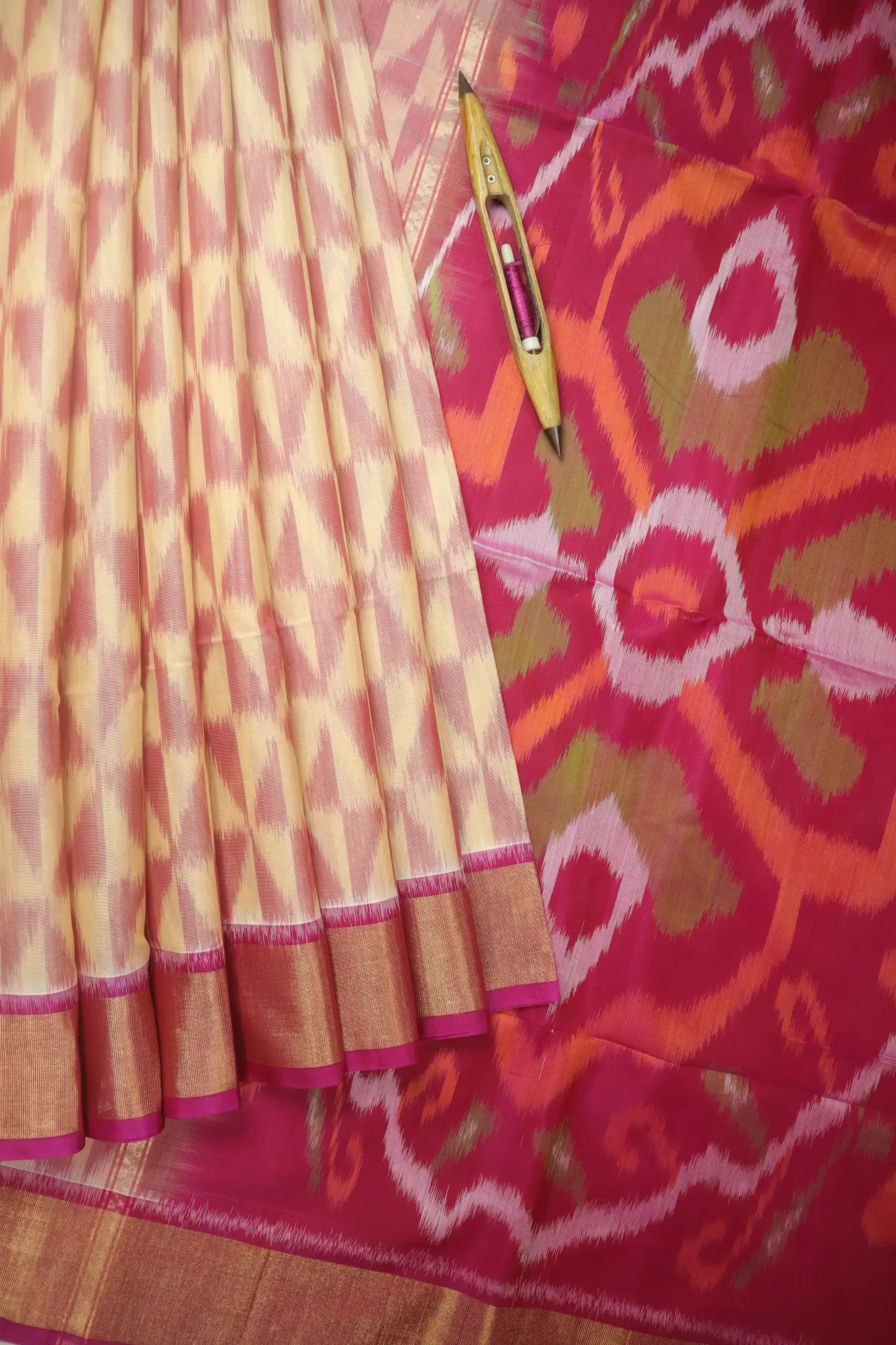 wheat-ikat-pochampally-silk-cotton-saree-sc003131-a