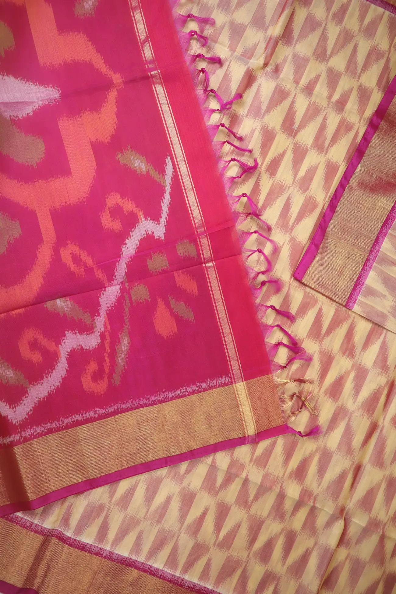 wheat-ikat-pochampally-silk-cotton-saree-sc003131-c