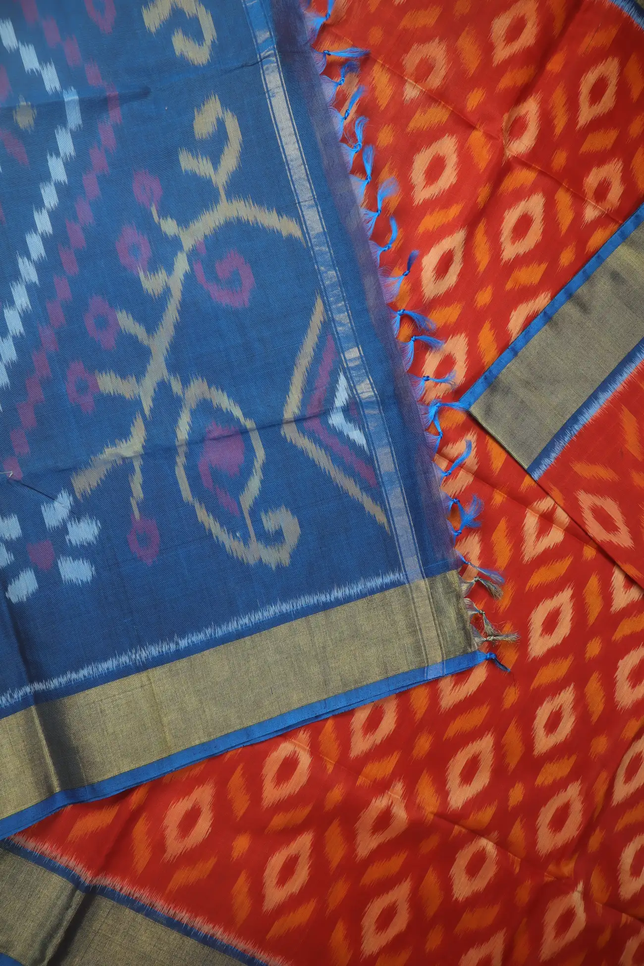 red-ikat-flower-pochampally-silk-cotton-saree-sc003137-c