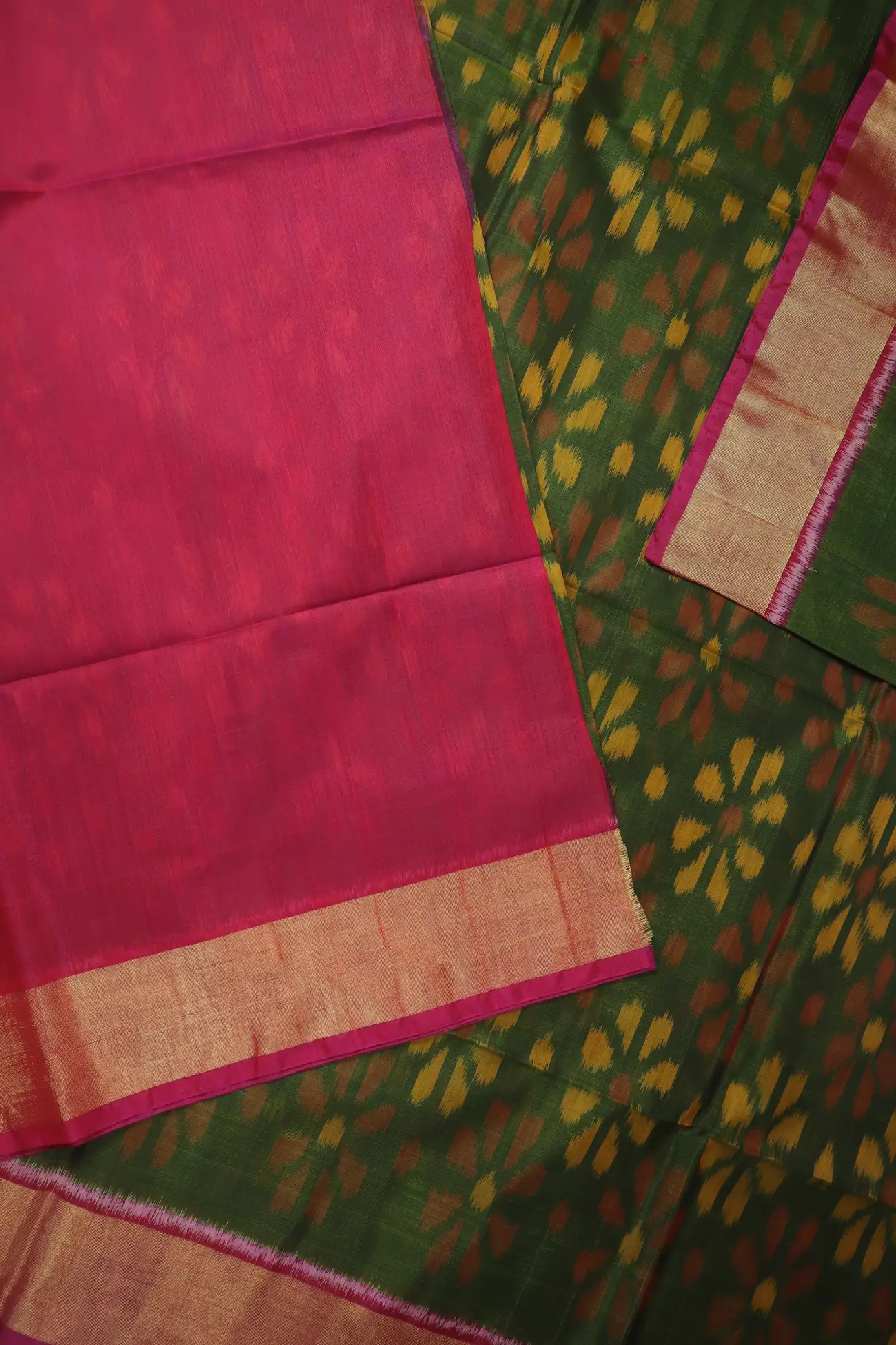 green-flower-ikat-pochampally-silk-cotton-saree-sc003158-e